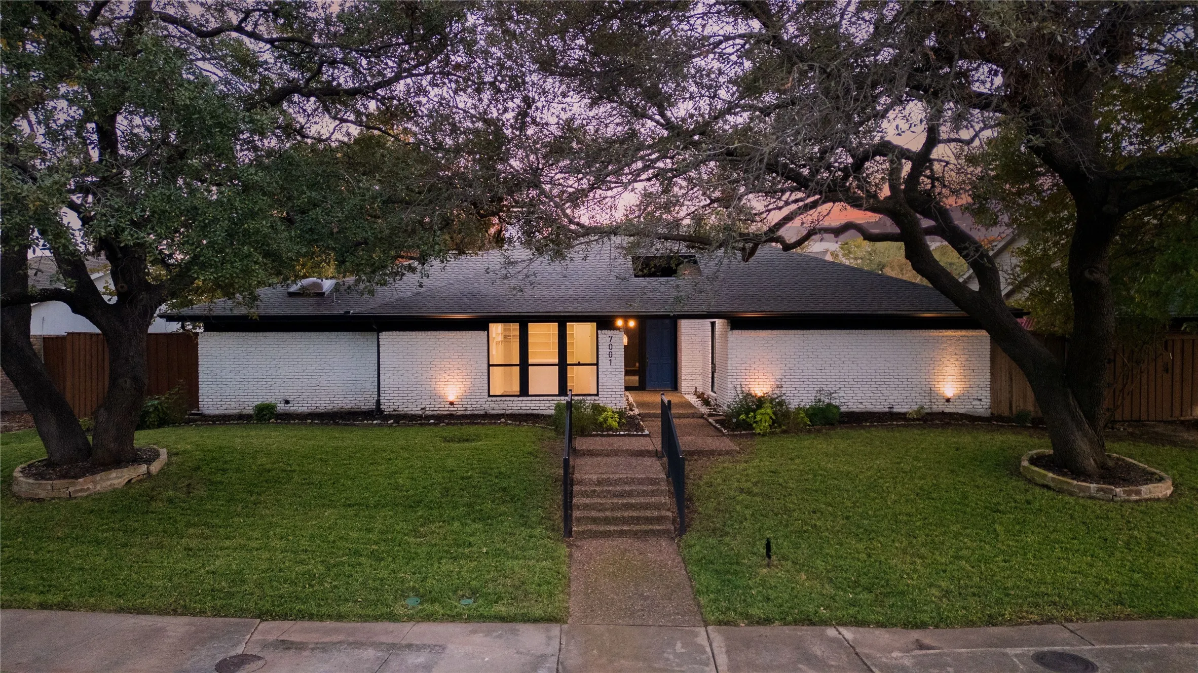 Single Family Residence For Rent in Collin County , 7001 Rocky Top Circle, Dallas, Texas 75252, 4 Bedroom, 4 Bathroom, 2 Garage spaces, 3,356 Sqft, built in 1981, mls#21372744, Real Estate Agent in Dallas, Homes For Rent in Collin county, Homes For Rent in Dallas, Realtor in Dallas Texas, Real Estate Brokerage Independent Realty Texas, Luminita Cordes Realtor
