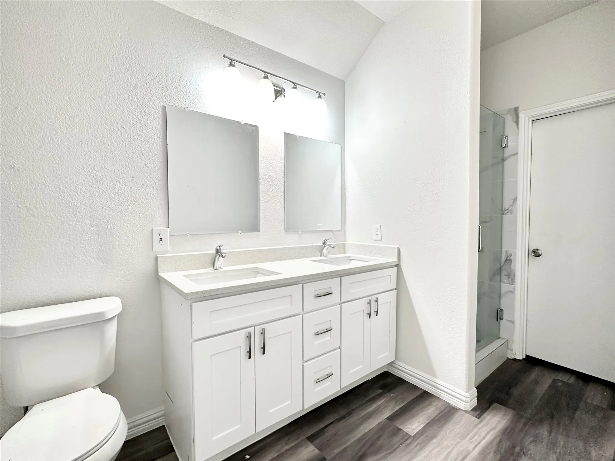 Single Family Residence For Rent in Collin County , 2805 Arabian Lane, Celina, Texas 75009, 3 Bedroom, 2 Bathroom, 2 Garage spaces, 2,037 Sqft, built in 2005, mls#21372746, Real Estate Agent in Celina, Homes For Rent in Collin county, Homes For Rent in Celina, Realtor in Celina Texas, Real Estate Brokerage Independent Realty Texas, Luminita Cordes Realtor