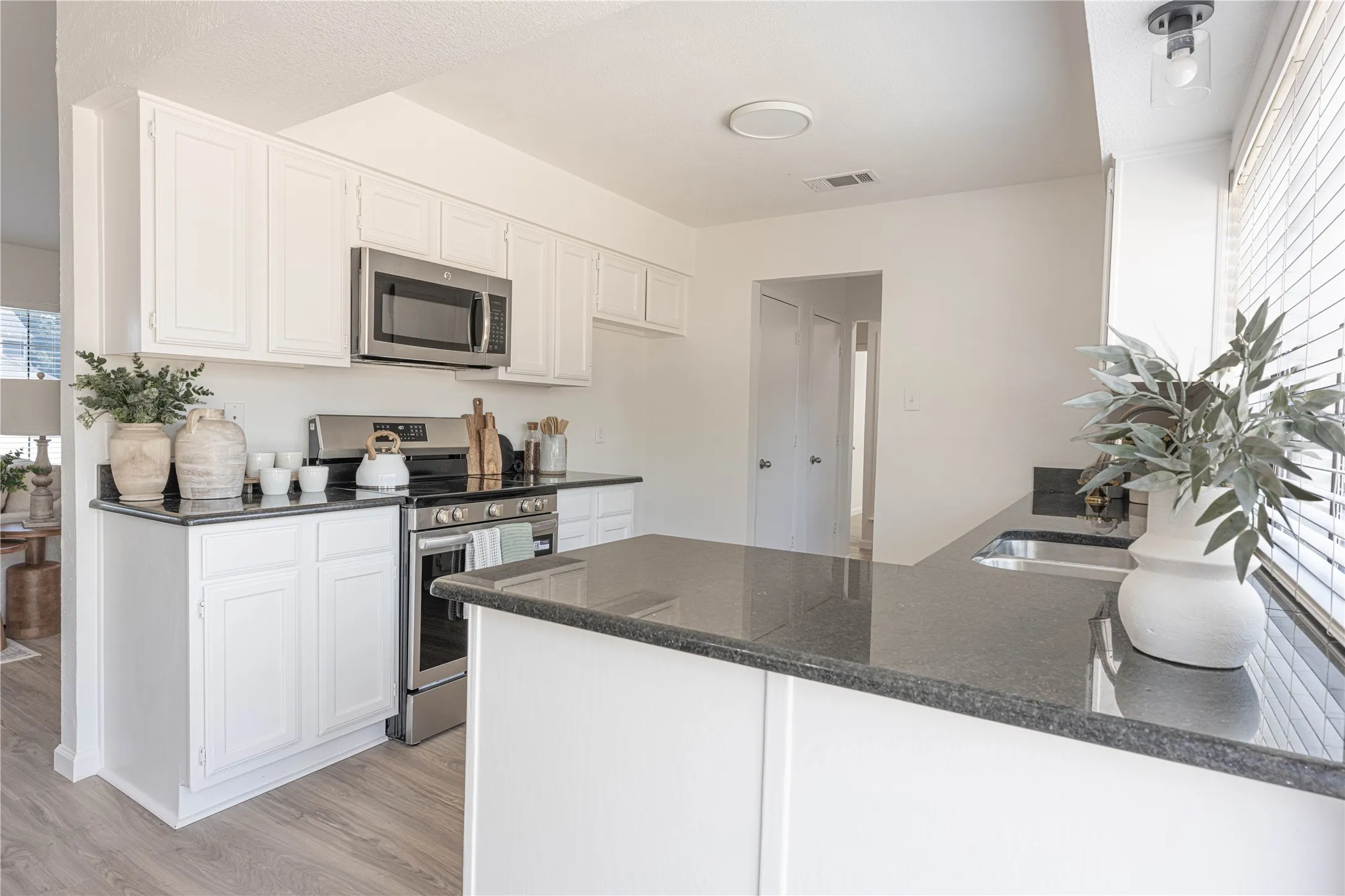 Beautifully Updated Kitchen