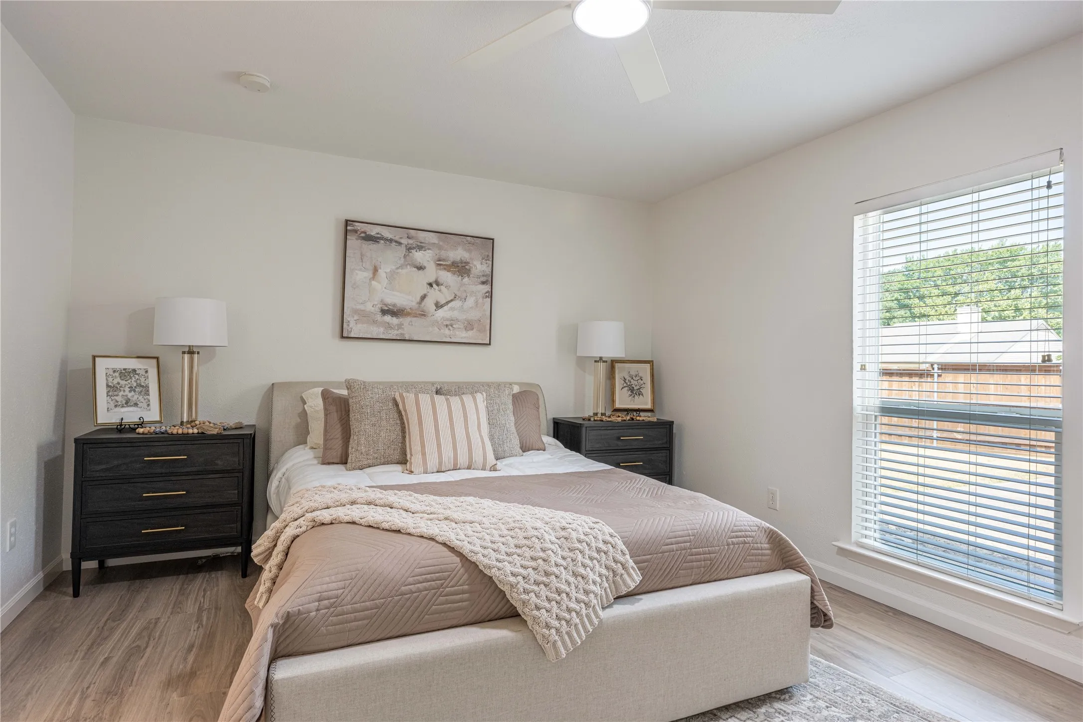 Single Family Residence For Sale in Denton County , 3400 Spring Meadow Lane, Flower Mound, Texas 75028, 3 Bedroom, 2 Bathroom, 2 Garage spaces, 1,425 Sqft, built in 1980, mls#21372743, Real Estate Agent in Flower Mound, Homes For Sale in Denton county, Homes For Sale in Flower Mound, Realtor in Flower Mound Texas, Real Estate Brokerage Independent Realty Texas, Luminita Cordes Realtor
