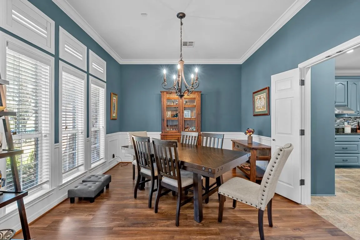 Single Family Residence For Sale in Mc Lennan County , 2324 Paddington Way, Waco, Texas 76655, 4 Bedroom, 3 Bathroom, 4 Garage spaces, 2,654 Sqft, built in 2000, mls#21372176, Real Estate Agent in Waco, Homes For Sale in Mc Lennan county, Homes For Sale in Waco, Realtor in Waco Texas, Real Estate Brokerage Independent Realty Texas, Luminita Cordes Realtor