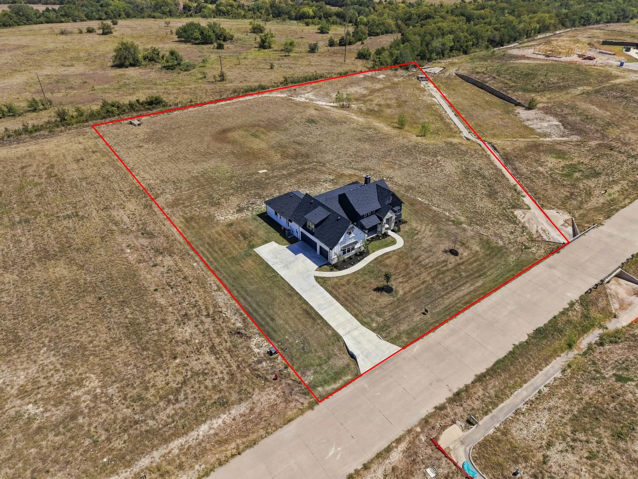Single Family Residence For Sale in Ellis County , 251 Marie Lane, Waxahachie, Texas 75167, 4 Bedroom, 3 Bathroom, 3 Garage spaces, 2,595 Sqft, built in 2024, mls#21372376, Real Estate Agent in Waxahachie, Homes For Sale in Ellis county, Homes For Sale in Waxahachie, Realtor in Waxahachie Texas, Real Estate Brokerage Independent Realty Texas, Luminita Cordes Realtor