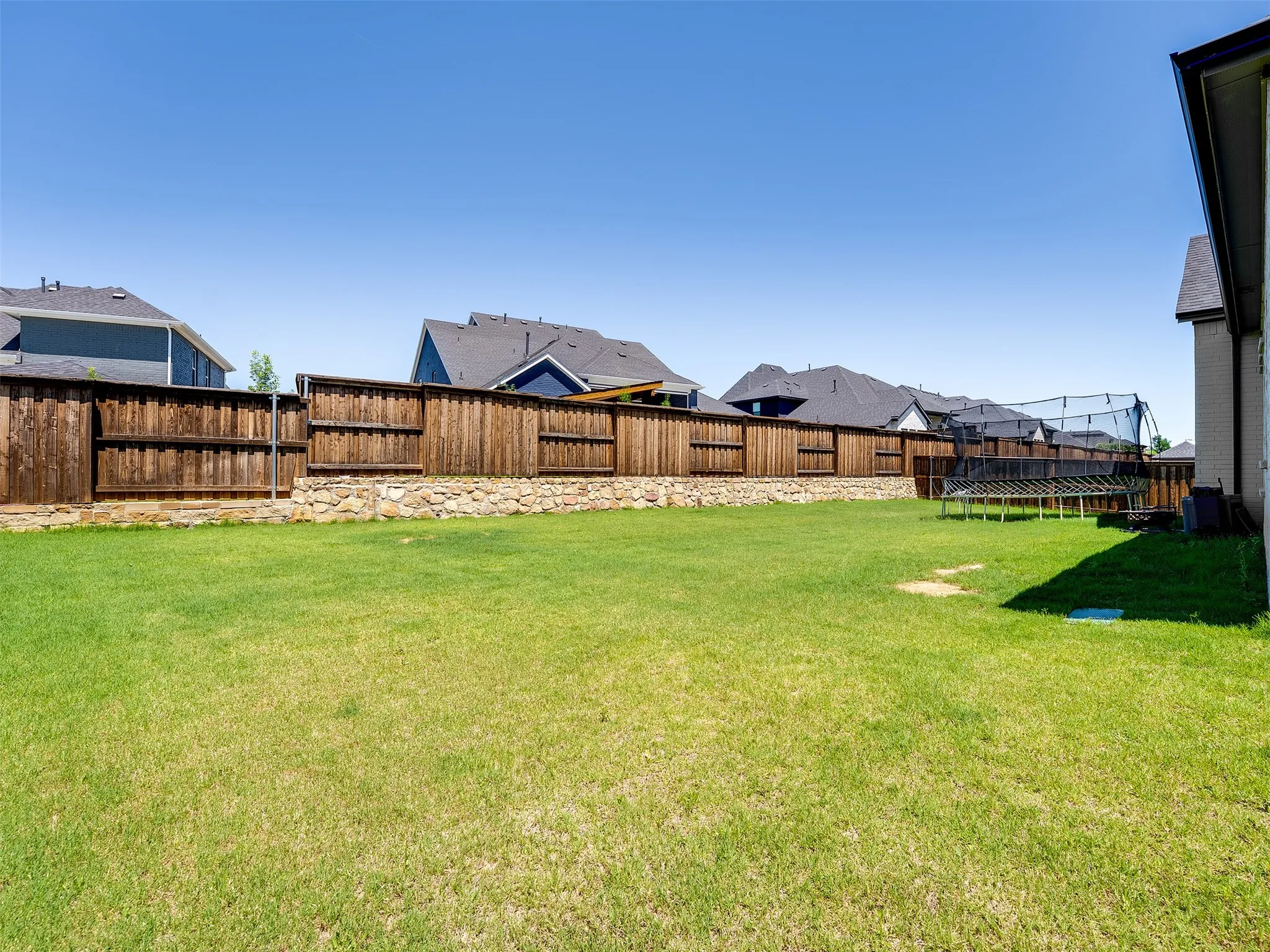 Single Family Residence For Sale in Denton County , 4250 Mill Branch Drive, Prosper, Texas 75078, 5 Bedroom, 6 Bathroom, 3 Garage spaces, 3,895 Sqft, built in 2021, mls#21372758, Real Estate Agent in Prosper, Homes For Sale in Denton county, Homes For Sale in Prosper, Realtor in Prosper Texas, Real Estate Brokerage Independent Realty Texas, Luminita Cordes Realtor