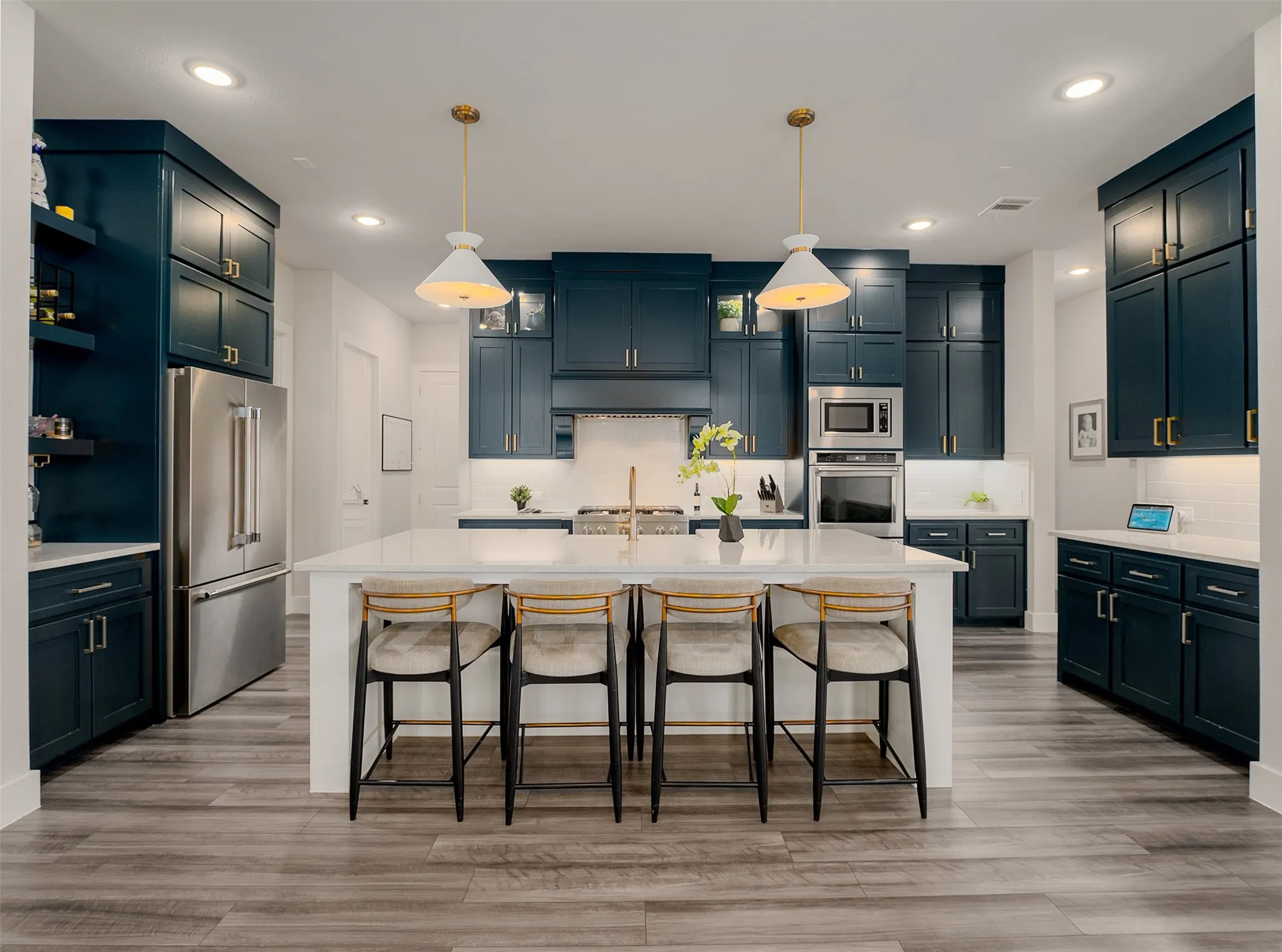 Single Family Residence For Sale in Denton County , 4250 Mill Branch Drive, Prosper, Texas 75078, 5 Bedroom, 6 Bathroom, 3 Garage spaces, 3,895 Sqft, built in 2021, mls#21372758, Real Estate Agent in Prosper, Homes For Sale in Denton county, Homes For Sale in Prosper, Realtor in Prosper Texas, Real Estate Brokerage Independent Realty Texas, Luminita Cordes Realtor