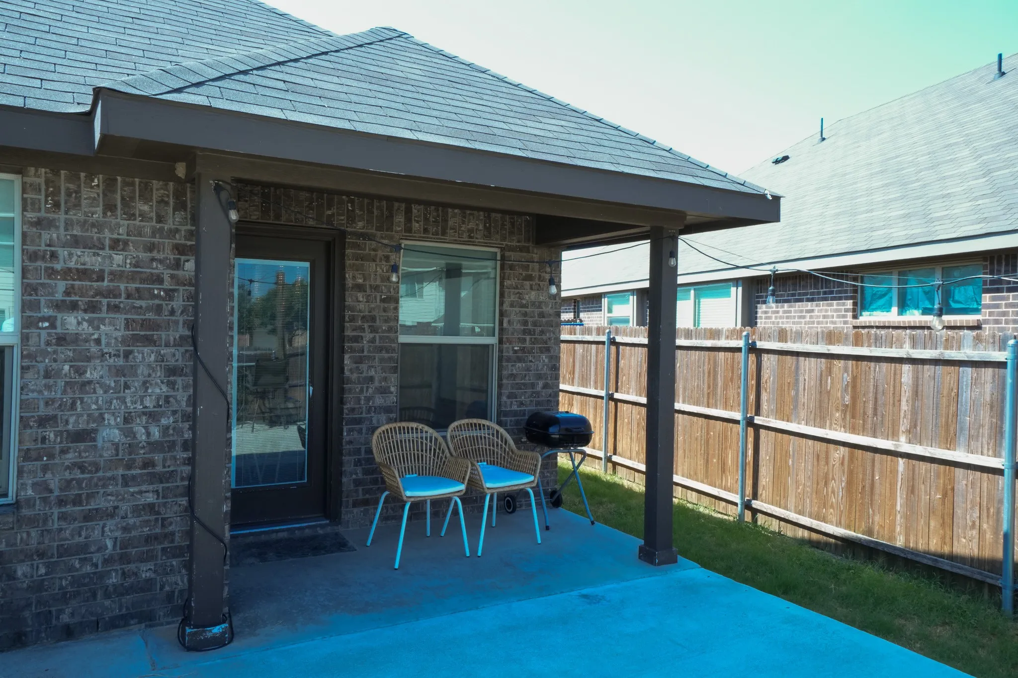 Single Family Residence For Rent in Tarrant County , 4112 Sweet Clover Lane, Fort Worth, Texas 76036, 3 Bedroom, 2 Bathroom, 2 Garage spaces, 1,739 Sqft, built in 2018, mls#21360209, Real Estate Agent in Fort Worth, Homes For Rent in Tarrant county, Homes For Rent in Fort Worth, Realtor in Fort Worth Texas, Real Estate Brokerage Independent Realty Texas, Luminita Cordes Realtor