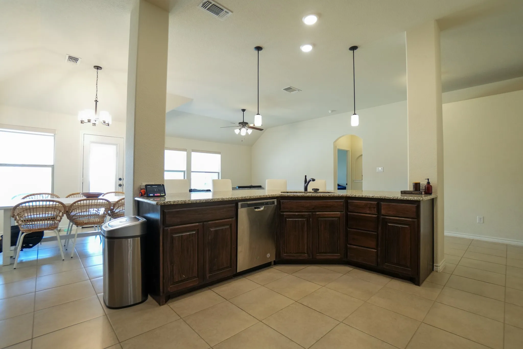 Single Family Residence For Rent in Tarrant County , 4112 Sweet Clover Lane, Fort Worth, Texas 76036, 3 Bedroom, 2 Bathroom, 2 Garage spaces, 1,739 Sqft, built in 2018, mls#21360209, Real Estate Agent in Fort Worth, Homes For Rent in Tarrant county, Homes For Rent in Fort Worth, Realtor in Fort Worth Texas, Real Estate Brokerage Independent Realty Texas, Luminita Cordes Realtor