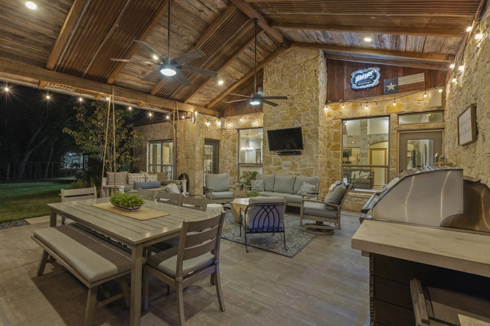 Farm For Sale in Collin County , 6810 Trinity Falls Parkway, Mc Kinney, Texas 75071, 4 Bedroom, 3 Bathroom, 2 Garage spaces, 2,848 Sqft, built in 2004, mls#21372756, Real Estate Agent in Mc Kinney, Homes For Sale in Collin county, Homes For Sale in Mc Kinney, Realtor in Mc Kinney Texas, Real Estate Brokerage Independent Realty Texas, Luminita Cordes Realtor