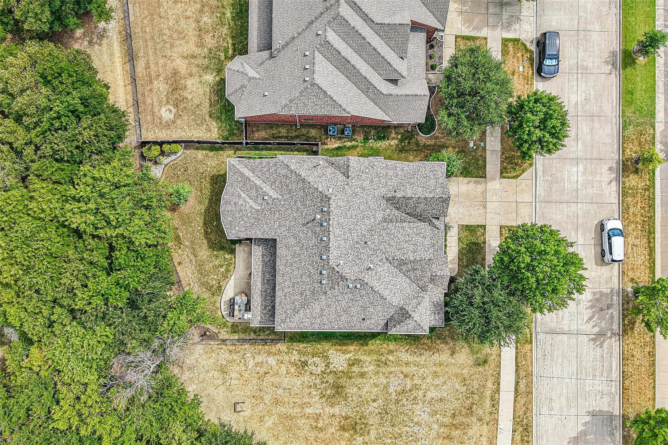 Single Family Residence For Sale in Collin County , 13672 Crianza Road, Frisco, Texas 75035, 4 Bedroom, 4 Bathroom, 3 Garage spaces, 3,363 Sqft, built in 2012, mls#21371578, Real Estate Agent in Frisco, Homes For Sale in Collin county, Homes For Sale in Frisco, Realtor in Frisco Texas, Real Estate Brokerage Independent Realty Texas, Luminita Cordes Realtor