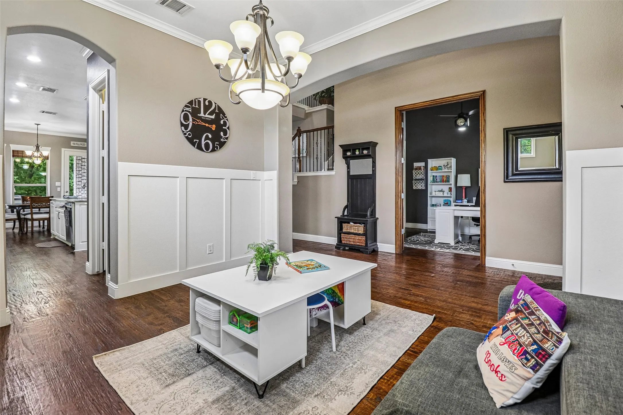 Single Family Residence For Sale in Collin County , 13672 Crianza Road, Frisco, Texas 75035, 4 Bedroom, 4 Bathroom, 3 Garage spaces, 3,363 Sqft, built in 2012, mls#21371578, Real Estate Agent in Frisco, Homes For Sale in Collin county, Homes For Sale in Frisco, Realtor in Frisco Texas, Real Estate Brokerage Independent Realty Texas, Luminita Cordes Realtor