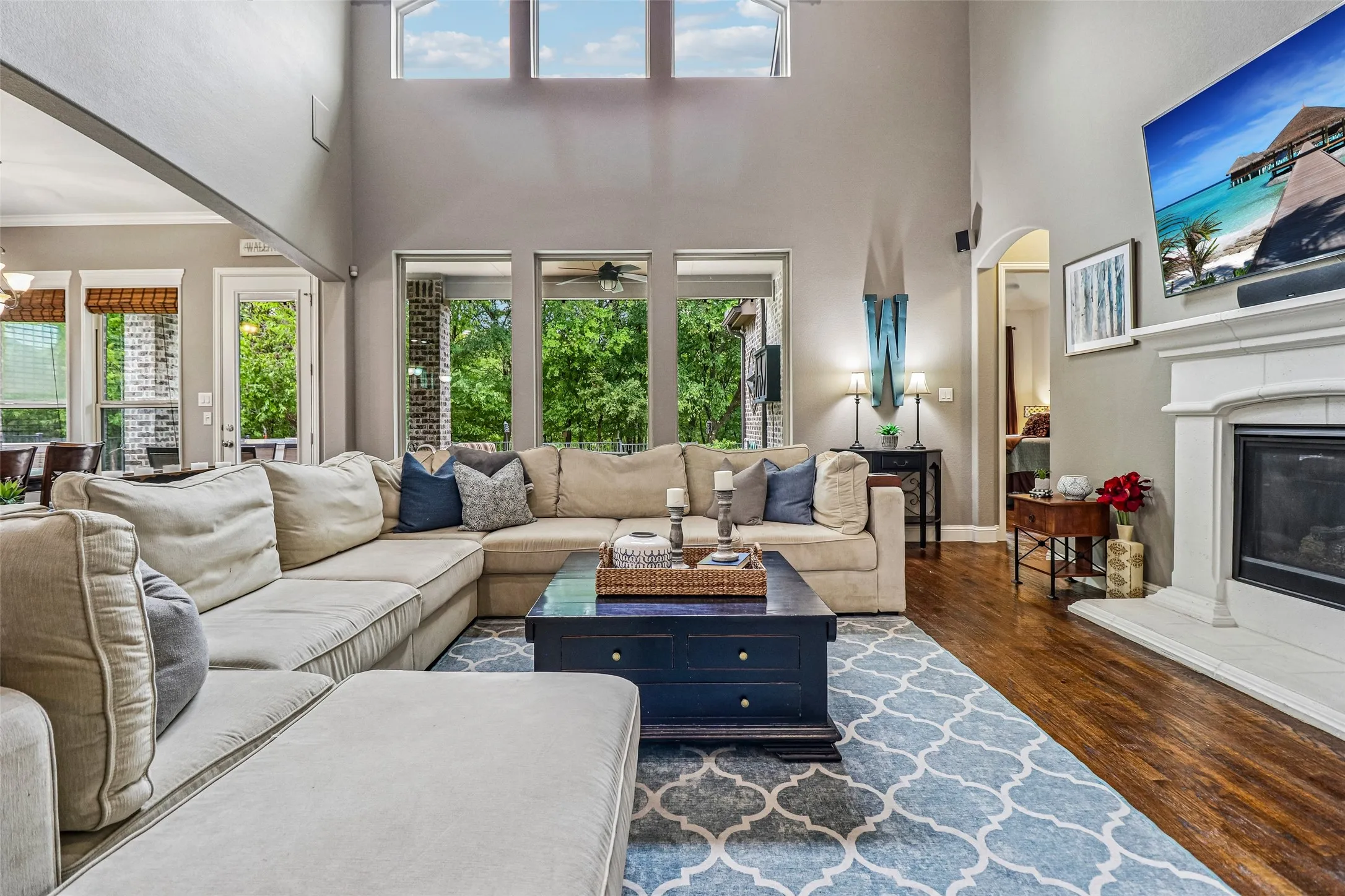 Single Family Residence For Sale in Collin County , 13672 Crianza Road, Frisco, Texas 75035, 4 Bedroom, 4 Bathroom, 3 Garage spaces, 3,363 Sqft, built in 2012, mls#21371578, Real Estate Agent in Frisco, Homes For Sale in Collin county, Homes For Sale in Frisco, Realtor in Frisco Texas, Real Estate Brokerage Independent Realty Texas, Luminita Cordes Realtor