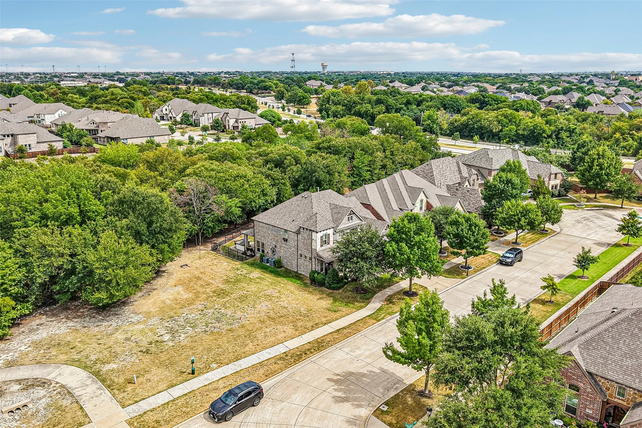 Single Family Residence For Sale in Collin County , 13672 Crianza Road, Frisco, Texas 75035, 4 Bedroom, 4 Bathroom, 3 Garage spaces, 3,363 Sqft, built in 2012, mls#21371578, Real Estate Agent in Frisco, Homes For Sale in Collin county, Homes For Sale in Frisco, Realtor in Frisco Texas, Real Estate Brokerage Independent Realty Texas, Luminita Cordes Realtor