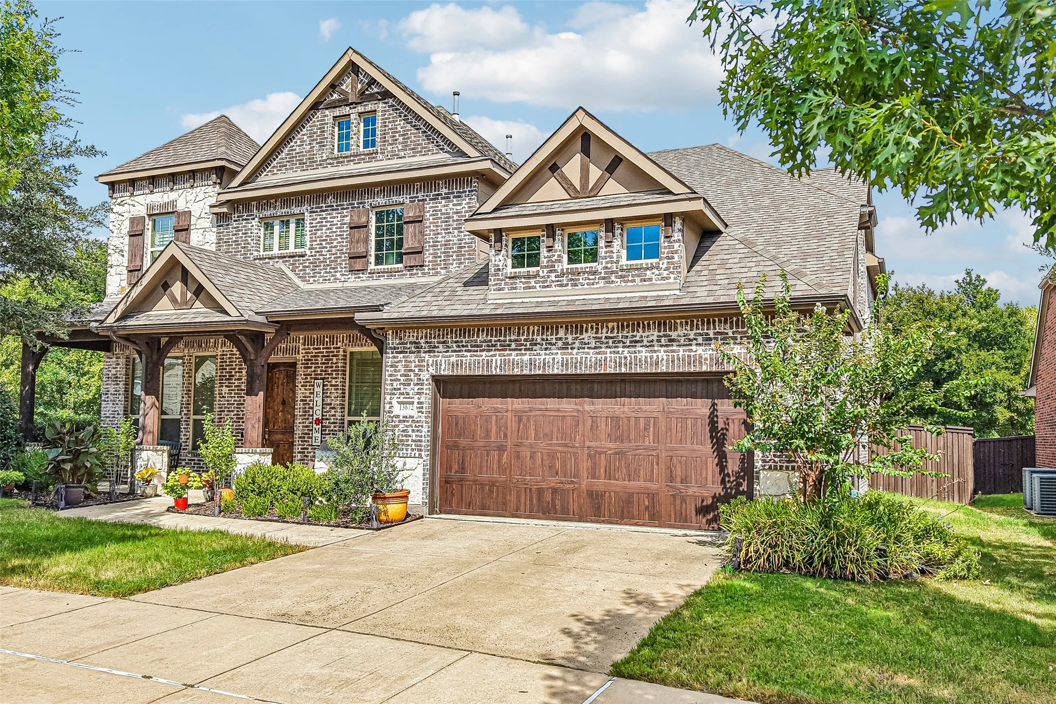 Single Family Residence For Sale in Collin County , 13672 Crianza Road, Frisco, Texas 75035, 4 Bedroom, 4 Bathroom, 3 Garage spaces, 3,363 Sqft, built in 2012, mls#21371578, Real Estate Agent in Frisco, Homes For Sale in Collin county, Homes For Sale in Frisco, Realtor in Frisco Texas, Real Estate Brokerage Independent Realty Texas, Luminita Cordes Realtor