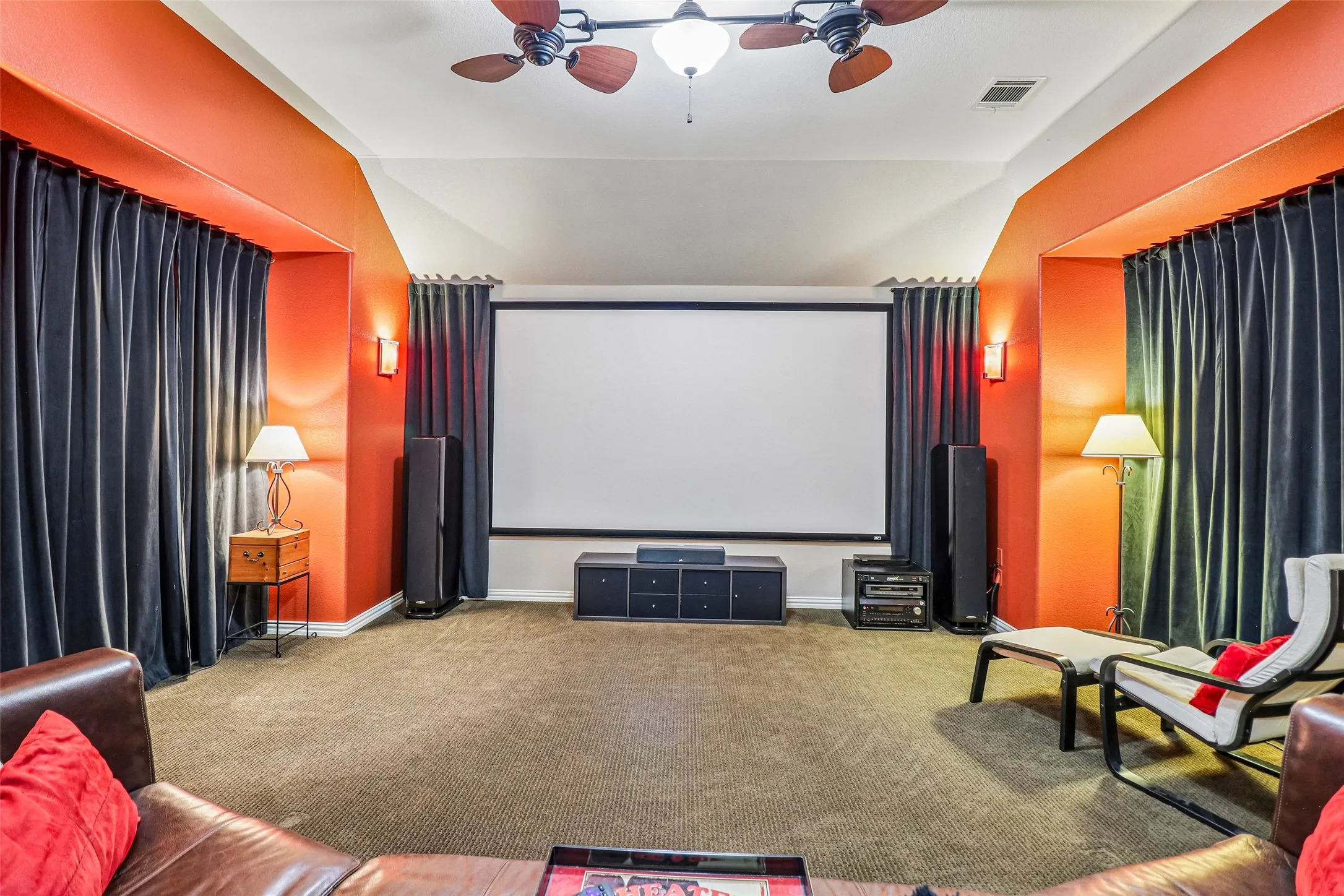 Single Family Residence For Sale in Collin County , 13672 Crianza Road, Frisco, Texas 75035, 4 Bedroom, 4 Bathroom, 3 Garage spaces, 3,363 Sqft, built in 2012, mls#21371578, Real Estate Agent in Frisco, Homes For Sale in Collin county, Homes For Sale in Frisco, Realtor in Frisco Texas, Real Estate Brokerage Independent Realty Texas, Luminita Cordes Realtor