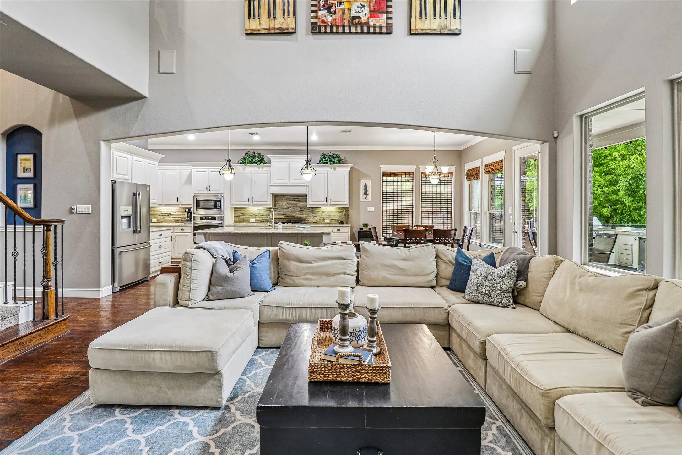 Single Family Residence For Sale in Collin County , 13672 Crianza Road, Frisco, Texas 75035, 4 Bedroom, 4 Bathroom, 3 Garage spaces, 3,363 Sqft, built in 2012, mls#21371578, Real Estate Agent in Frisco, Homes For Sale in Collin county, Homes For Sale in Frisco, Realtor in Frisco Texas, Real Estate Brokerage Independent Realty Texas, Luminita Cordes Realtor