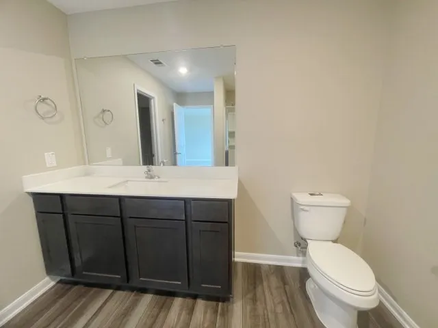 Single Family Residence For Sale in Ellis County , 804 Clark Drive, Ferris, Texas 75125, 3 Bedroom, 3 Bathroom, 2 Garage spaces, 1,703 Sqft, built in 2022, mls#21372767, Real Estate Agent in Ferris, Homes For Sale in Ellis county, Homes For Sale in Ferris, Realtor in Ferris Texas, Real Estate Brokerage Independent Realty Texas, Luminita Cordes Realtor