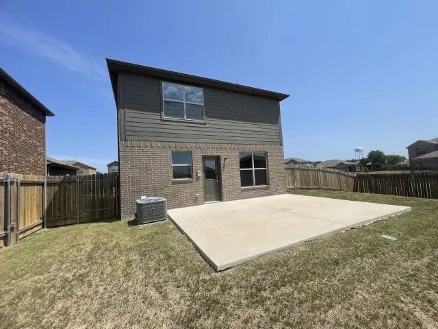 Single Family Residence For Sale in Ellis County , 804 Clark Drive, Ferris, Texas 75125, 3 Bedroom, 3 Bathroom, 2 Garage spaces, 1,703 Sqft, built in 2022, mls#21372767, Real Estate Agent in Ferris, Homes For Sale in Ellis county, Homes For Sale in Ferris, Realtor in Ferris Texas, Real Estate Brokerage Independent Realty Texas, Luminita Cordes Realtor