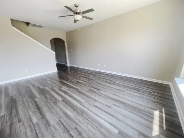 Single Family Residence For Sale in Ellis County , 804 Clark Drive, Ferris, Texas 75125, 3 Bedroom, 3 Bathroom, 2 Garage spaces, 1,703 Sqft, built in 2022, mls#21372767, Real Estate Agent in Ferris, Homes For Sale in Ellis county, Homes For Sale in Ferris, Realtor in Ferris Texas, Real Estate Brokerage Independent Realty Texas, Luminita Cordes Realtor