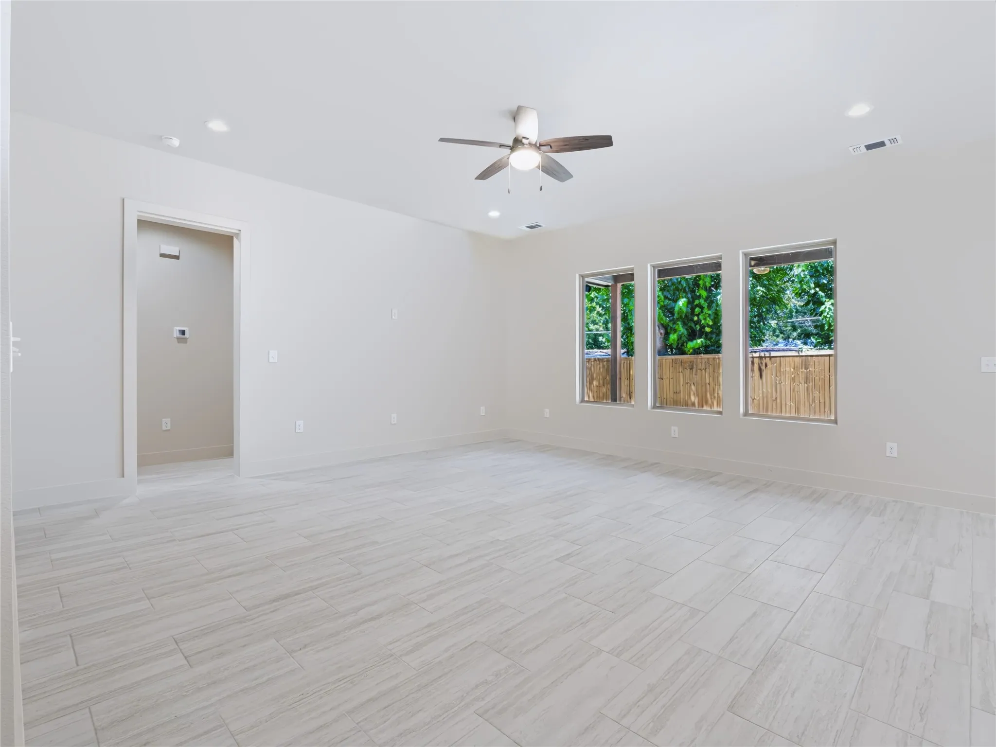 Single Family Residence For Rent in Grayson County , 52 Graves Circle, Pottsboro, Texas 75076, 4 Bedroom, 3 Bathroom, 2 Garage spaces, 2,078 Sqft, built in 2026, mls#21372532, Real Estate Agent in Pottsboro, Homes For Rent in Grayson county, Homes For Rent in Pottsboro, Realtor in Pottsboro Texas, Real Estate Brokerage Independent Realty Texas, Luminita Cordes Realtor