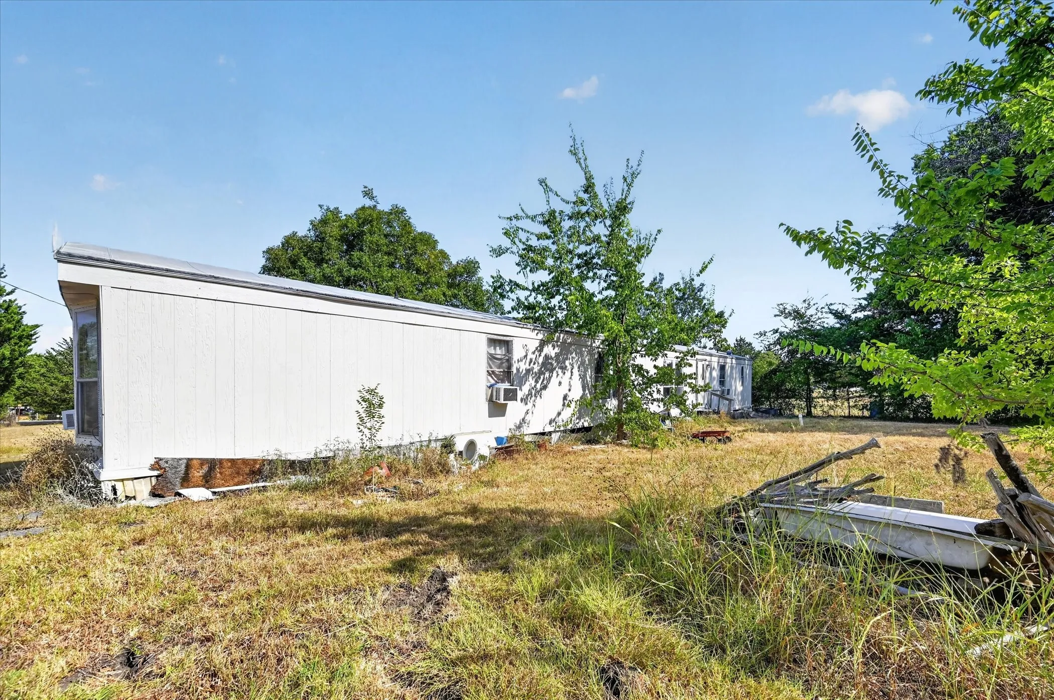 Mobile Home For Sale in Collin County , 7558 Sterling Drive, Anna, Texas 75409, 3 Bedroom, 2 Bathroom, Garage spaces, 1,190 Sqft, built in 1996, mls#21369847, Real Estate Agent in Anna, Homes For Sale in Collin county, Homes For Sale in Anna, Realtor in Anna Texas, Real Estate Brokerage Independent Realty Texas, Luminita Cordes Realtor