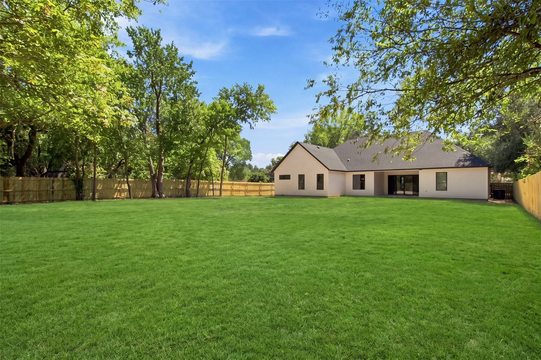 Single Family Residence For Sale in Dallas County , 3023 Mallory Drive, Dallas, Texas 75216, 4 Bedroom, 4 Bathroom, 2 Garage spaces, 2,305 Sqft, built in 2026, mls#21372788, Real Estate Agent in Dallas, Homes For Sale in Dallas county, Homes For Sale in Dallas, Realtor in Dallas Texas, Real Estate Brokerage Independent Realty Texas, Luminita Cordes Realtor