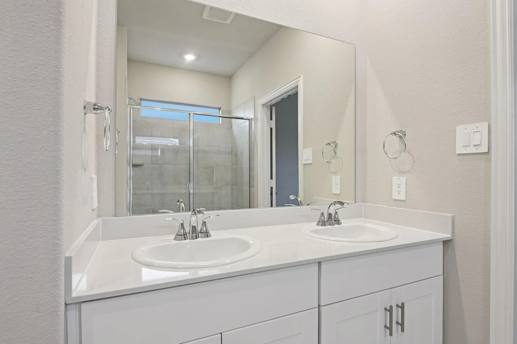 Single Family Residence For Rent in Collin County , 3704 Deer Drive, Princeton, Texas 75071, 4 Bedroom, 3 Bathroom, 2 Garage spaces, 2,055 Sqft, built in 2026, mls#21372774, Real Estate Agent in Princeton, Homes For Rent in Collin county, Homes For Rent in Princeton, Realtor in Princeton Texas, Real Estate Brokerage Independent Realty Texas, Luminita Cordes Realtor