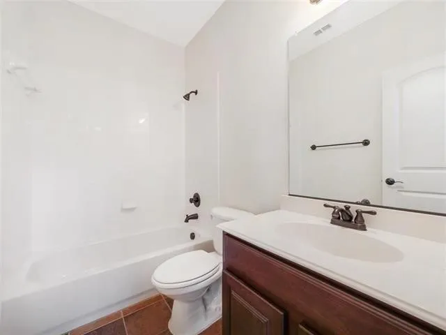 Townhouse For Rent in Dallas County , 7817 Fox Horn Drive, Irving, Texas 75063, 3 Bedroom, 4 Bathroom, 2 Garage spaces, 2,273 Sqft, built in 2008, mls#21372780, Real Estate Agent in Irving, Homes For Rent in Dallas county, Homes For Rent in Irving, Realtor in Irving Texas, Real Estate Brokerage Independent Realty Texas, Luminita Cordes Realtor