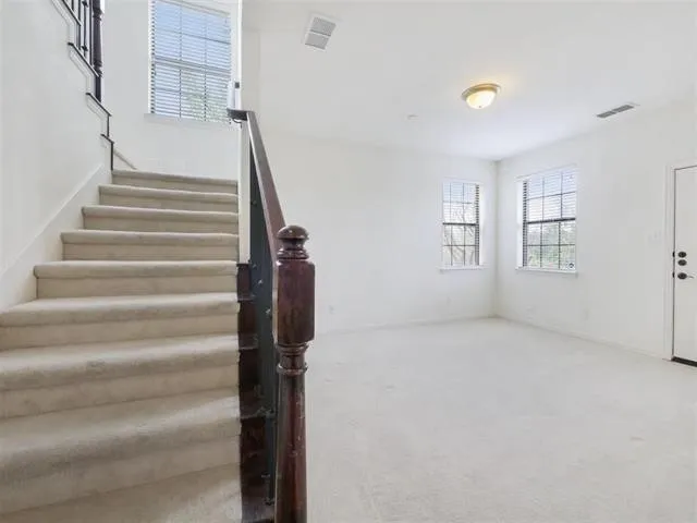 Townhouse For Rent in Dallas County , 7817 Fox Horn Drive, Irving, Texas 75063, 3 Bedroom, 4 Bathroom, 2 Garage spaces, 2,273 Sqft, built in 2008, mls#21372780, Real Estate Agent in Irving, Homes For Rent in Dallas county, Homes For Rent in Irving, Realtor in Irving Texas, Real Estate Brokerage Independent Realty Texas, Luminita Cordes Realtor