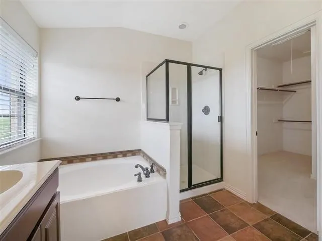 Townhouse For Rent in Dallas County , 7817 Fox Horn Drive, Irving, Texas 75063, 3 Bedroom, 4 Bathroom, 2 Garage spaces, 2,273 Sqft, built in 2008, mls#21372780, Real Estate Agent in Irving, Homes For Rent in Dallas county, Homes For Rent in Irving, Realtor in Irving Texas, Real Estate Brokerage Independent Realty Texas, Luminita Cordes Realtor