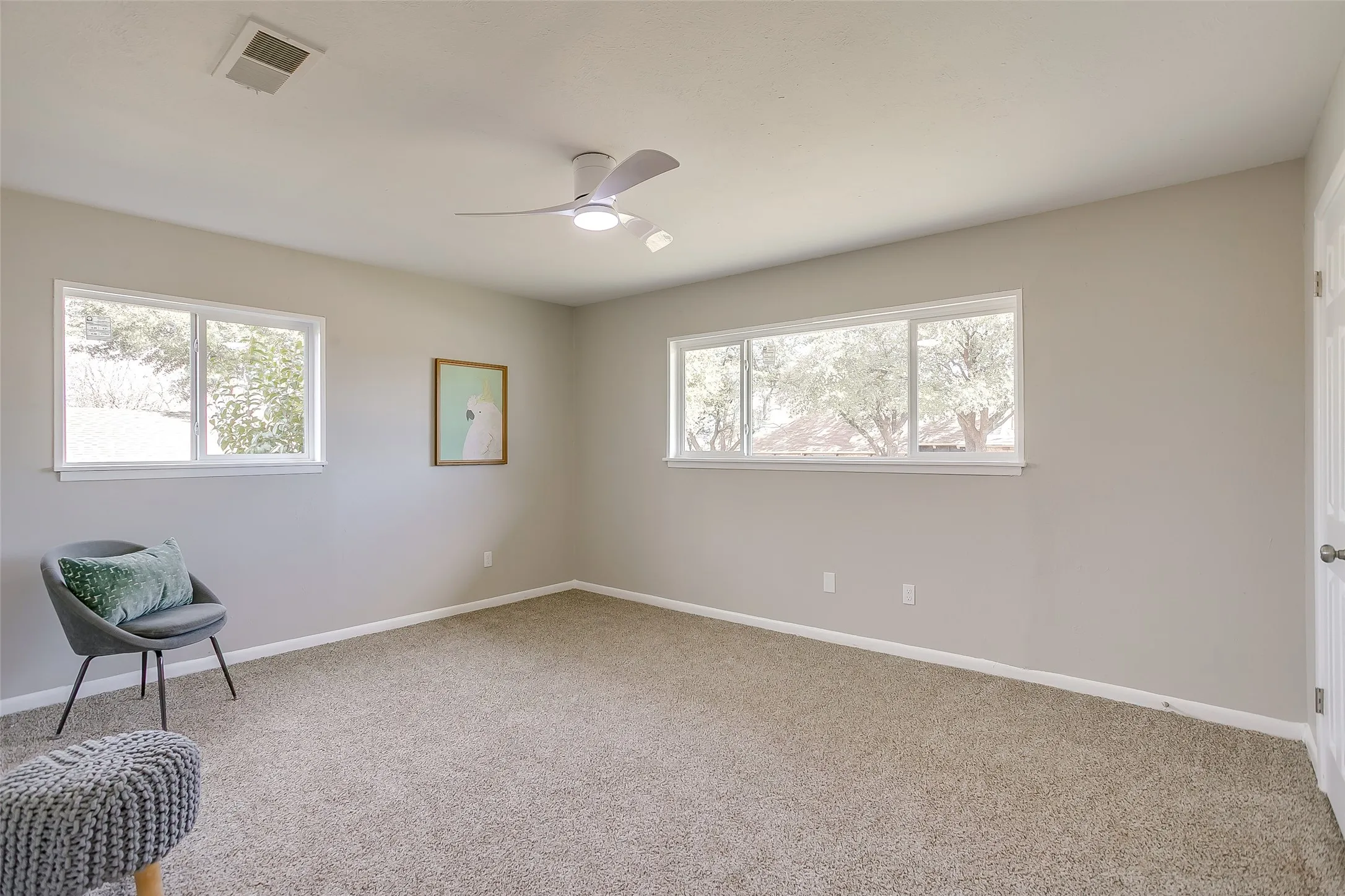 Single Family Residence For Sale in Tarrant County , 6940 Bal Lake Drive, Fort Worth, Texas 76116, 3 Bedroom, 2 Bathroom, 2 Garage spaces, 2,343 Sqft, built in 1966, mls#21367645, Real Estate Agent in Fort Worth, Homes For Sale in Tarrant county, Homes For Sale in Fort Worth, Realtor in Fort Worth Texas, Real Estate Brokerage Independent Realty Texas, Luminita Cordes Realtor