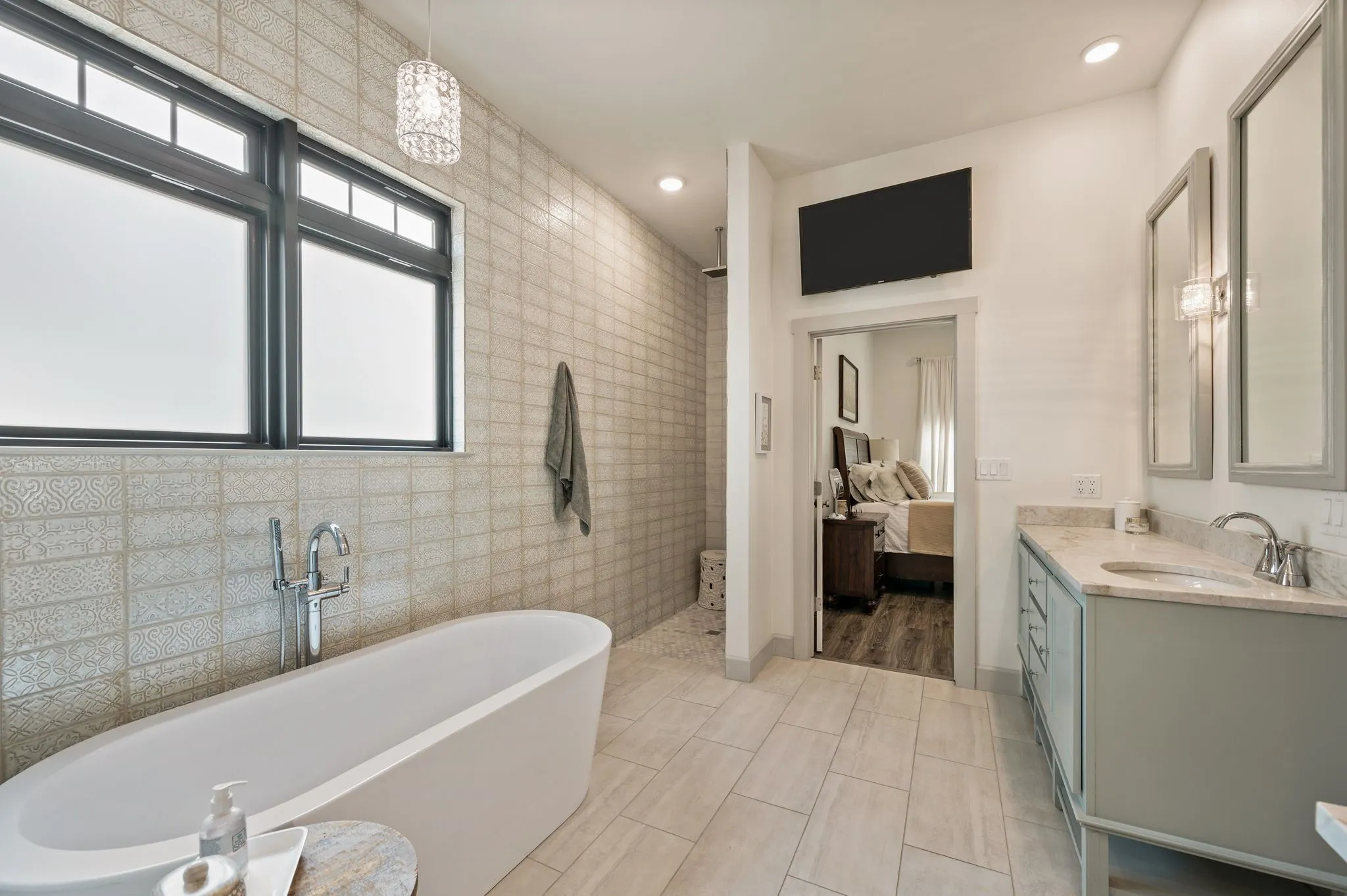 Single Family Residence For Sale in Tarrant County , 1350 Randol Mill Avenue, Keller, Texas 76262, 3 Bedroom, 2 Bathroom, 2 Garage spaces, 2,367 Sqft, built in 2020, mls#21372781, Real Estate Agent in Keller, Homes For Sale in Tarrant county, Homes For Sale in Keller, Realtor in Keller Texas, Real Estate Brokerage Independent Realty Texas, Luminita Cordes Realtor