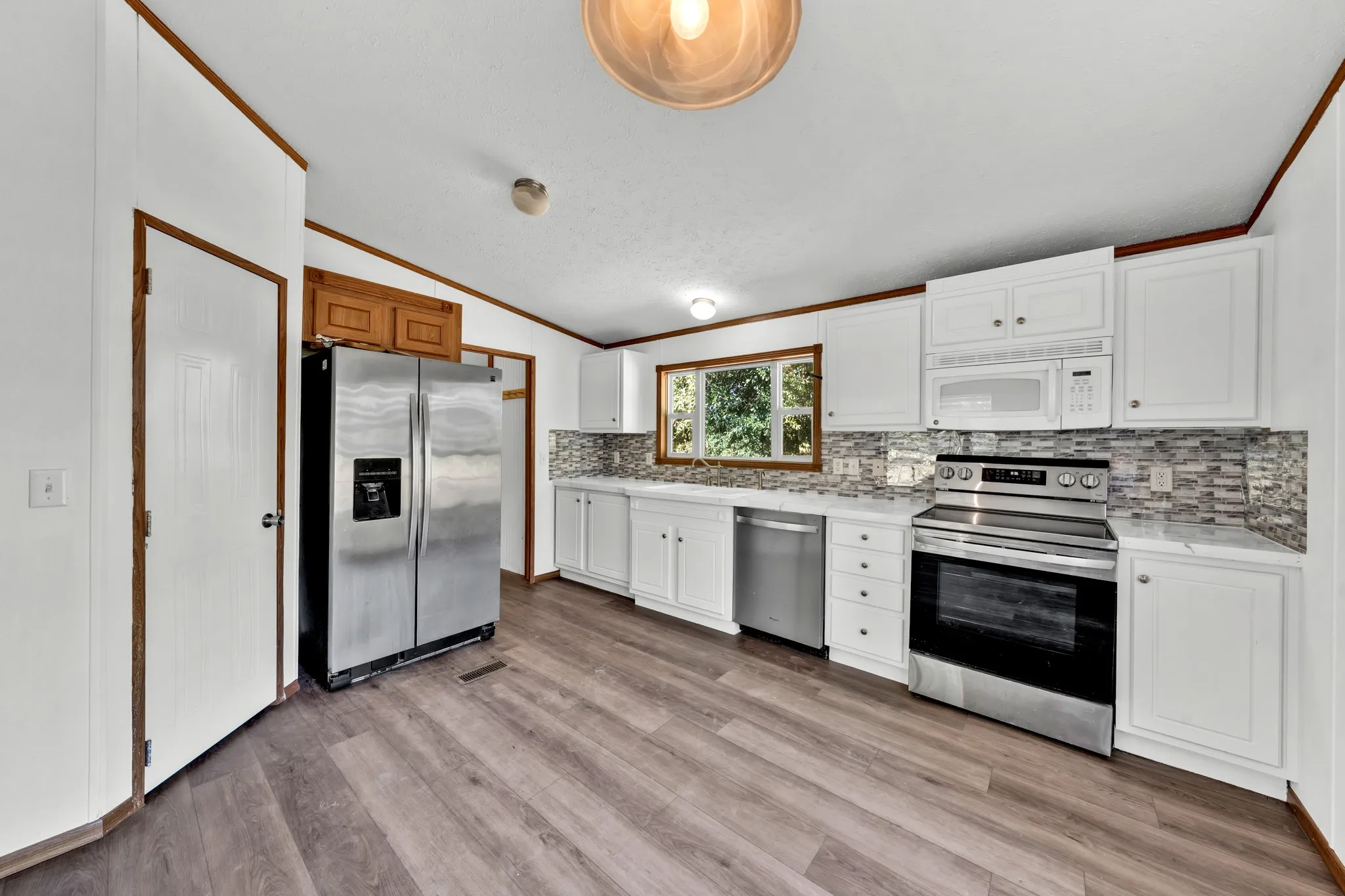 Manufactured Home For Sale in Hopkins County , 1920 Fm 2948, Como, Texas 75431, 2 Bedroom, 2 Bathroom, 1 Garage spaces, 1,144 Sqft, built in 2008, mls#21372804, Real Estate Agent in Como, Homes For Sale in Hopkins county, Homes For Sale in Como, Realtor in Como Texas, Real Estate Brokerage Independent Realty Texas, Luminita Cordes Realtor