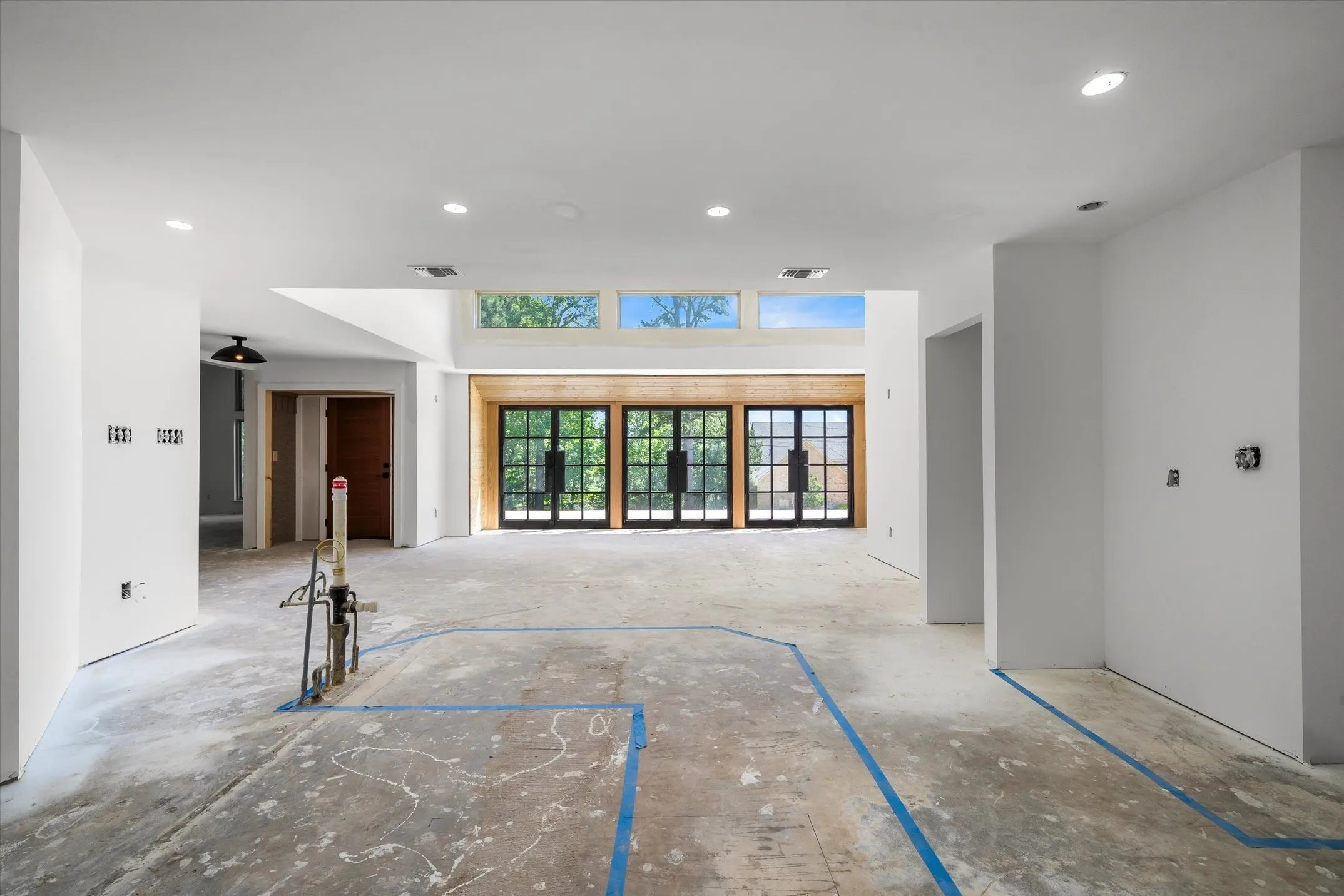 Single Family Residence For Sale in Smith County , 1428 Lakeshore, Hideaway, Texas 75771, 4 Bedroom, 4 Bathroom, 3 Garage spaces, 3,120 Sqft, built in 1976, mls#21372814, Real Estate Agent in Hideaway, Homes For Sale in Smith county, Homes For Sale in Hideaway, Realtor in Hideaway Texas, Real Estate Brokerage Independent Realty Texas, Luminita Cordes Realtor