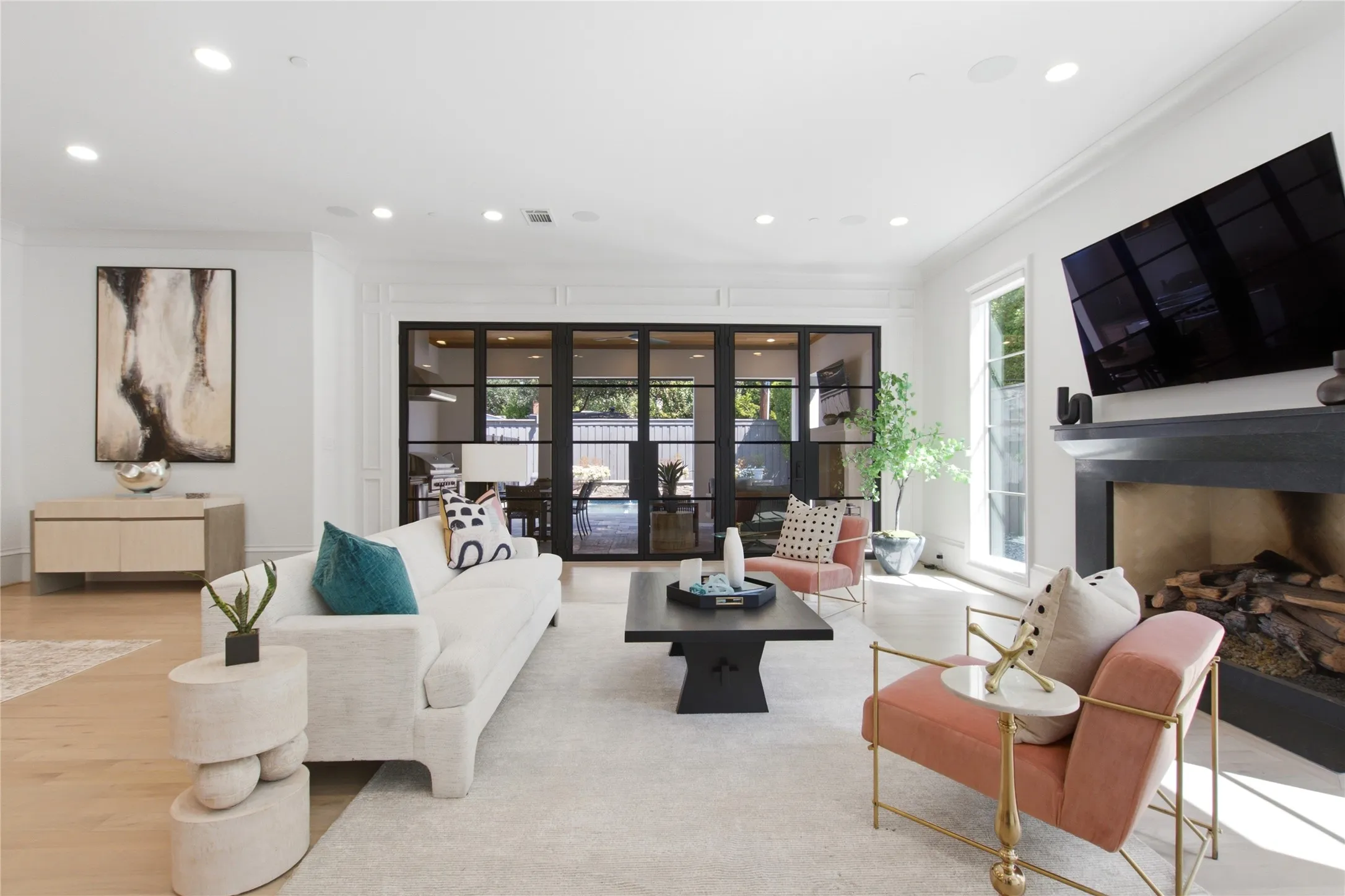 Single Family Residence For Sale in Dallas County , 3504 Wentwood Drive, University Park, Texas 75225, 5 Bedroom, 8 Bathroom, 2 Garage spaces, 6,672 Sqft, built in 2018, mls#21371048, Real Estate Agent in University Park, Homes For Sale in Dallas county, Homes For Sale in University Park, Realtor in University Park Texas, Real Estate Brokerage Independent Realty Texas, Luminita Cordes Realtor