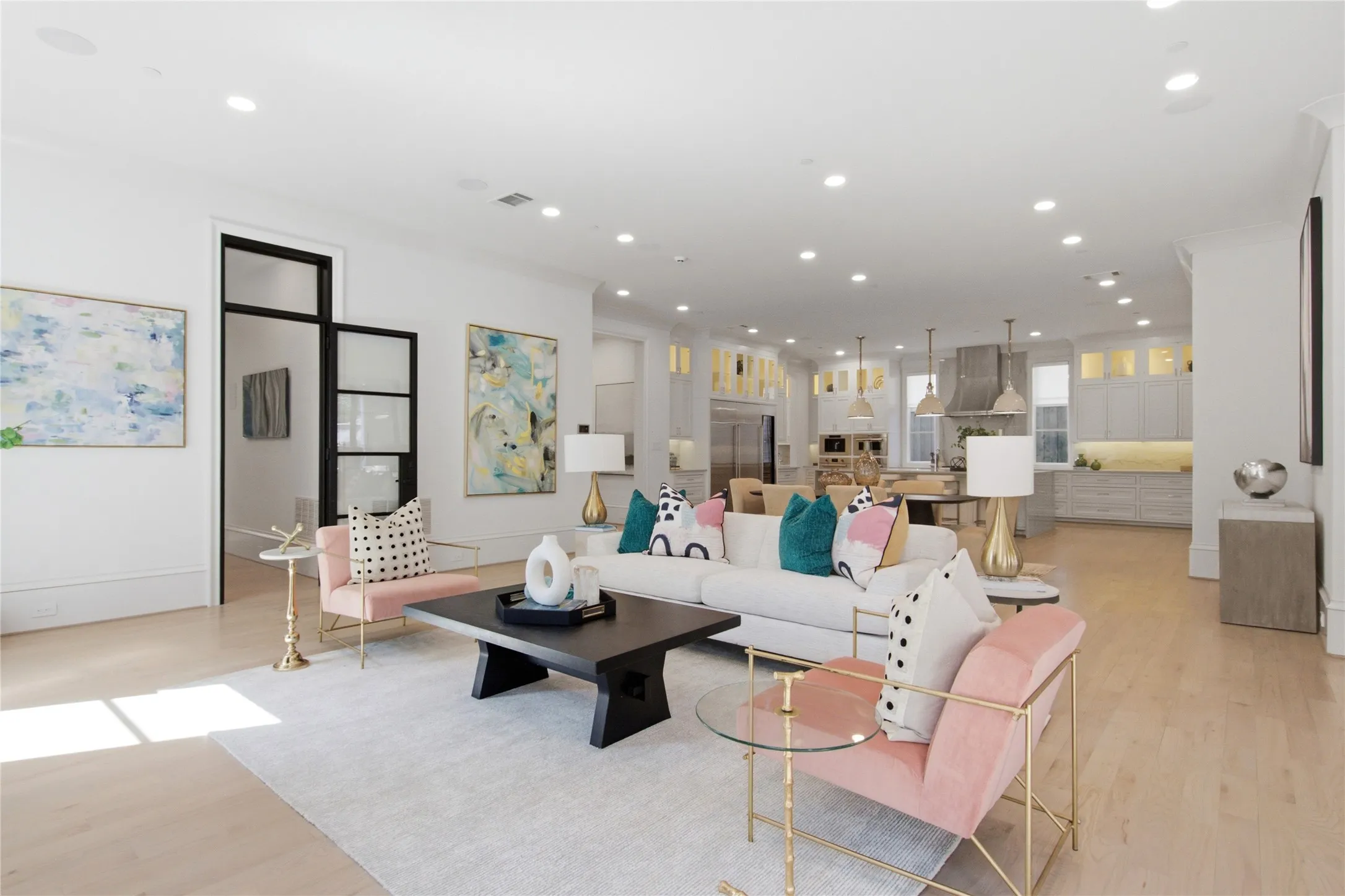 Single Family Residence For Sale in Dallas County , 3504 Wentwood Drive, University Park, Texas 75225, 5 Bedroom, 8 Bathroom, 2 Garage spaces, 6,672 Sqft, built in 2018, mls#21371048, Real Estate Agent in University Park, Homes For Sale in Dallas county, Homes For Sale in University Park, Realtor in University Park Texas, Real Estate Brokerage Independent Realty Texas, Luminita Cordes Realtor