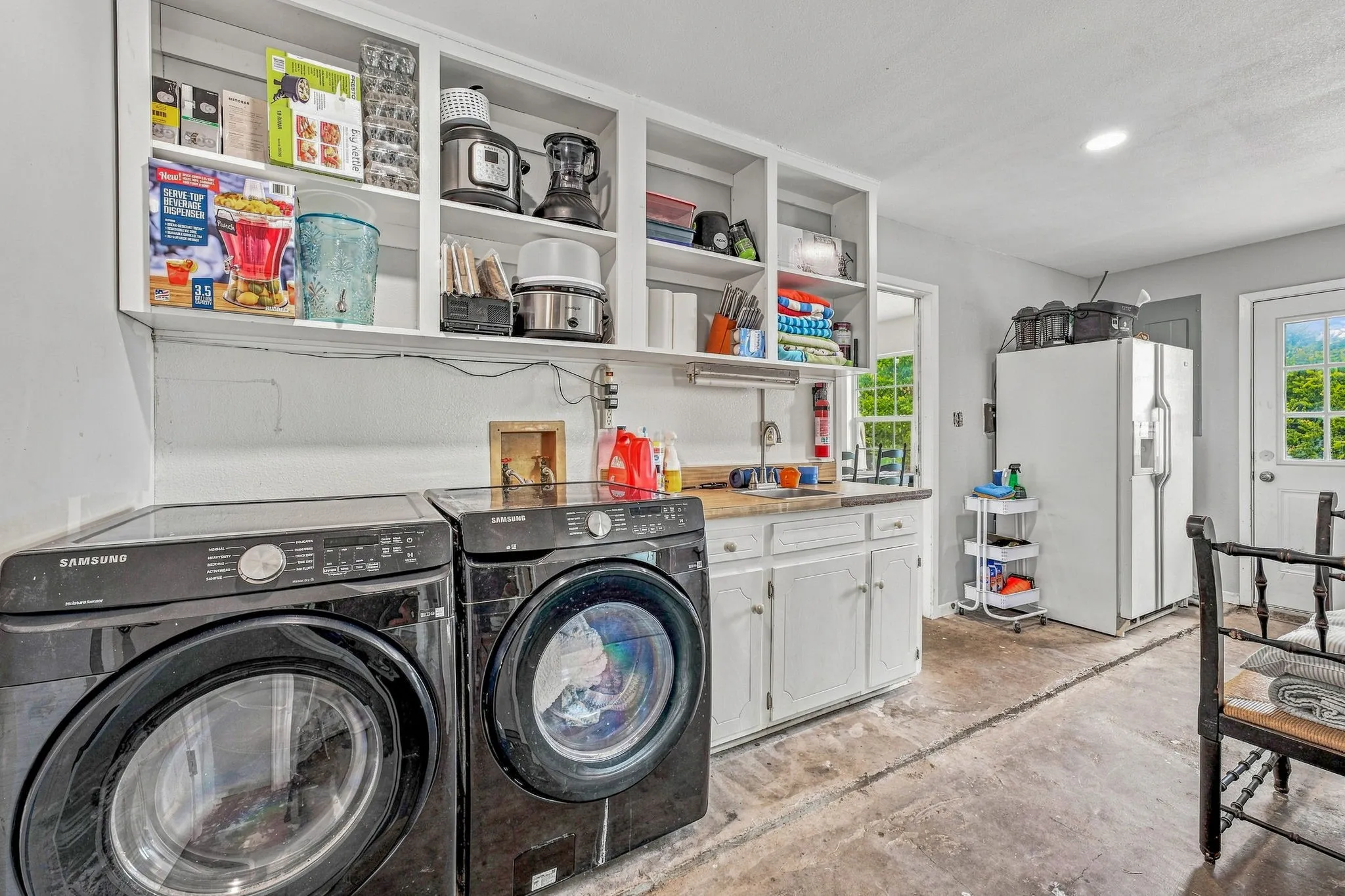 Single Family Residence For Sale in Parker County , 5351 Upper Denton Road, Weatherford, Texas 76085, 5 Bedroom, 4 Bathroom, Garage spaces, 2,853 Sqft, built in 1981, mls#21370174, Real Estate Agent in Weatherford, Homes For Sale in Parker county, Homes For Sale in Weatherford, Realtor in Weatherford Texas, Real Estate Brokerage Independent Realty Texas, Luminita Cordes Realtor