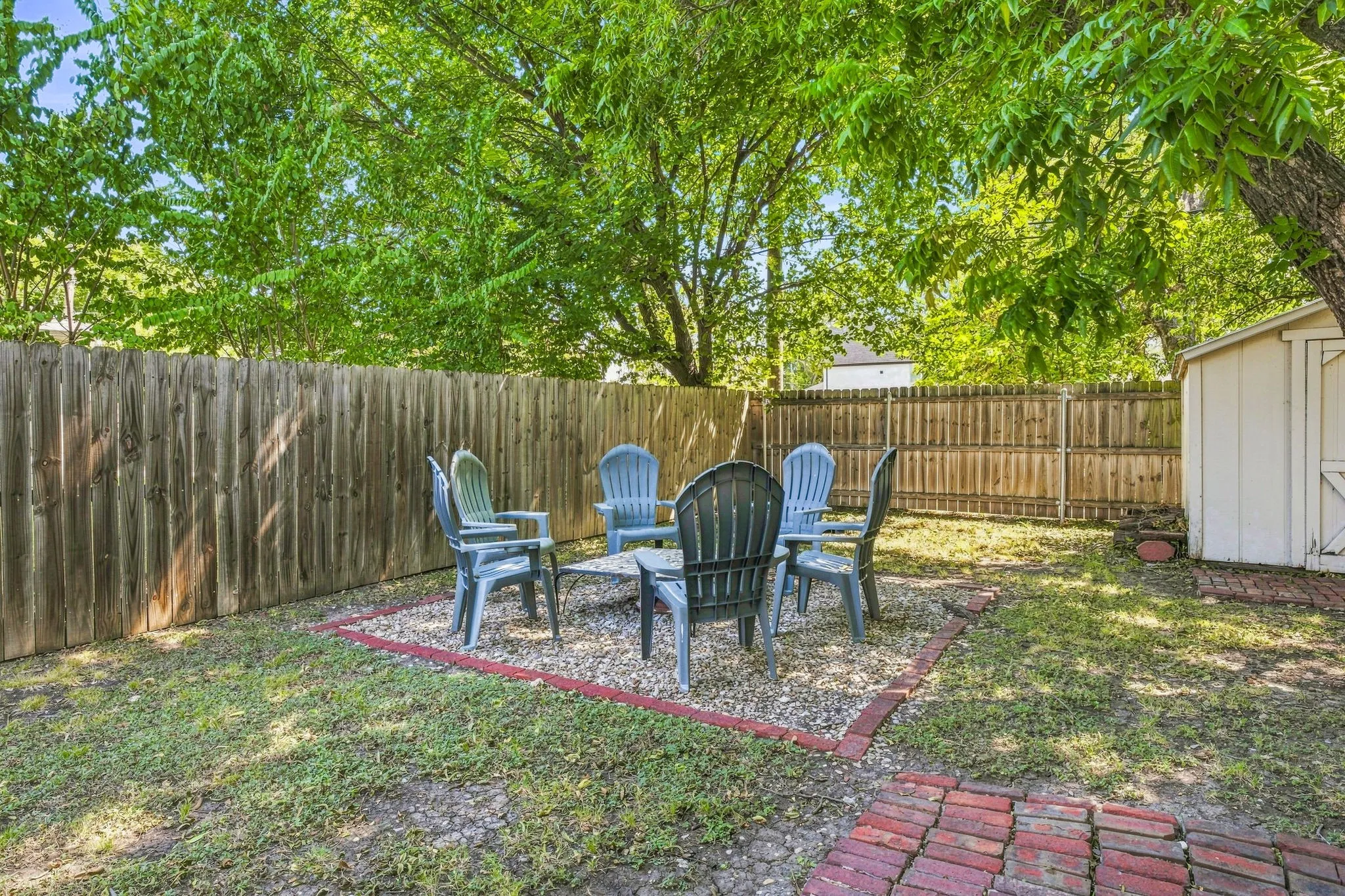 Single Family Residence For Sale in Tarrant County , 5881 Tracyne Drive, Westworth Village, Texas 76114, 3 Bedroom, 3 Bathroom, 2 Garage spaces, 1,473 Sqft, built in 1954, mls#21369812, Real Estate Agent in Westworth Village, Homes For Sale in Tarrant county, Homes For Sale in Westworth Village, Realtor in Westworth Village Texas, Real Estate Brokerage Independent Realty Texas, Luminita Cordes Realtor