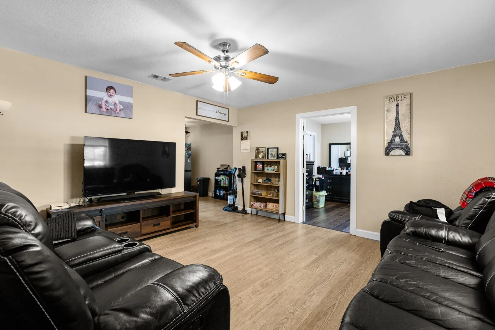 Recessed lighting with a ceiling fan, light wood-finish flooring, and light-toned wall paint