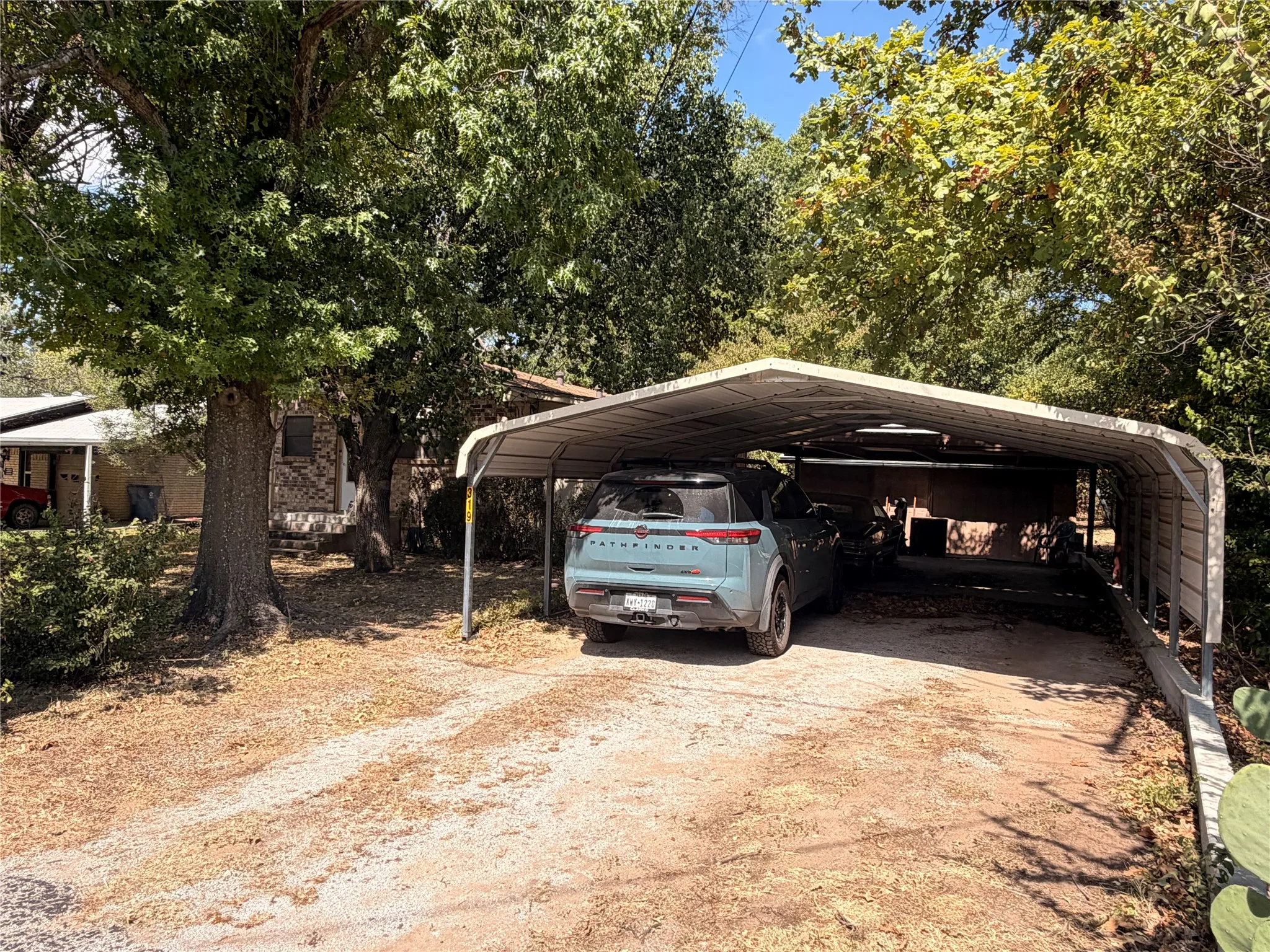 Single Family Residence For Sale in Eastland County , 319 S Fisher Street, Gorman, Texas 76454, 2 Bedroom, 2 Bathroom, 1 Garage spaces, 1,248 Sqft, built in 1983, mls#21372268, Real Estate Agent in Gorman, Homes For Sale in Eastland county, Homes For Sale in Gorman, Realtor in Gorman Texas, Real Estate Brokerage Independent Realty Texas, Luminita Cordes Realtor