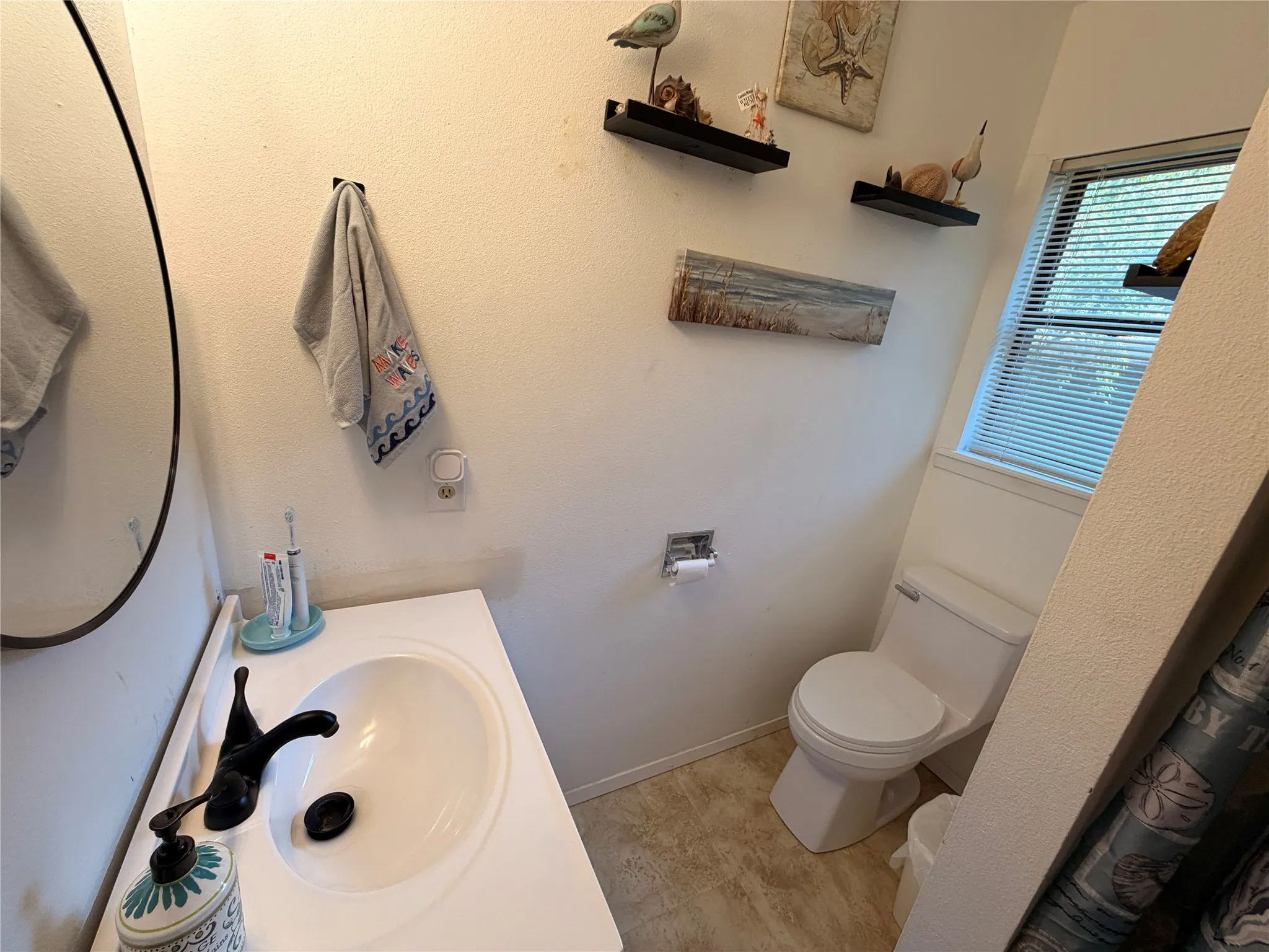Single Family Residence For Sale in Eastland County , 319 S Fisher Street, Gorman, Texas 76454, 2 Bedroom, 2 Bathroom, 1 Garage spaces, 1,248 Sqft, built in 1983, mls#21372268, Real Estate Agent in Gorman, Homes For Sale in Eastland county, Homes For Sale in Gorman, Realtor in Gorman Texas, Real Estate Brokerage Independent Realty Texas, Luminita Cordes Realtor