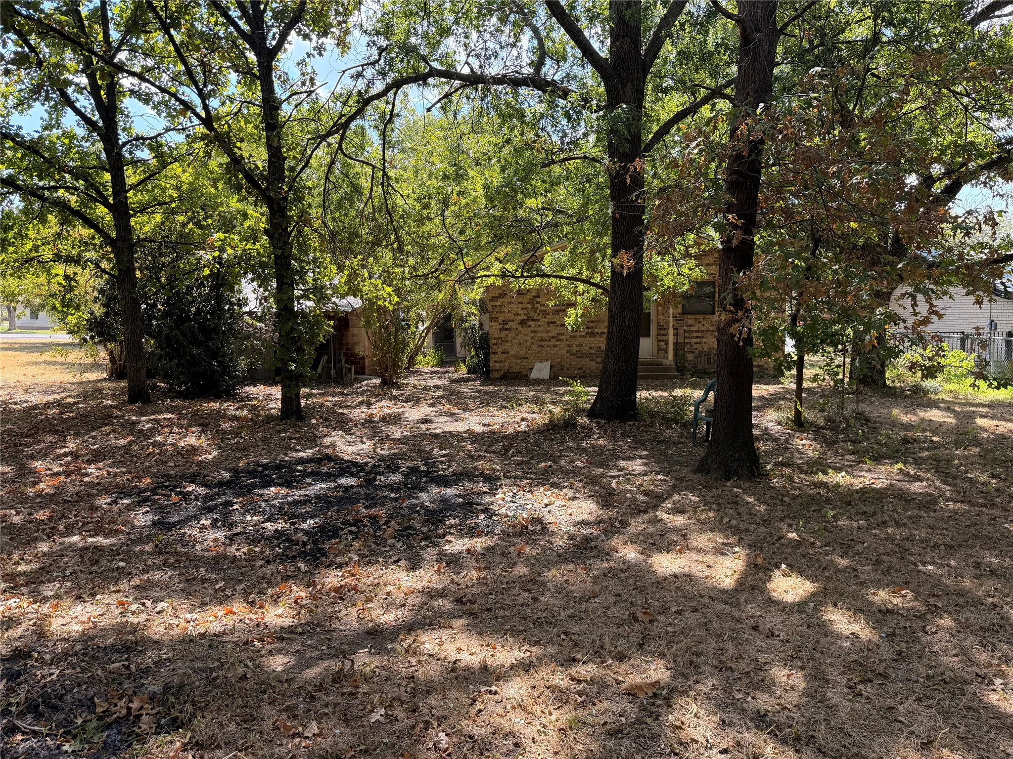 Single Family Residence For Sale in Eastland County , 319 S Fisher Street, Gorman, Texas 76454, 2 Bedroom, 2 Bathroom, 1 Garage spaces, 1,248 Sqft, built in 1983, mls#21372268, Real Estate Agent in Gorman, Homes For Sale in Eastland county, Homes For Sale in Gorman, Realtor in Gorman Texas, Real Estate Brokerage Independent Realty Texas, Luminita Cordes Realtor