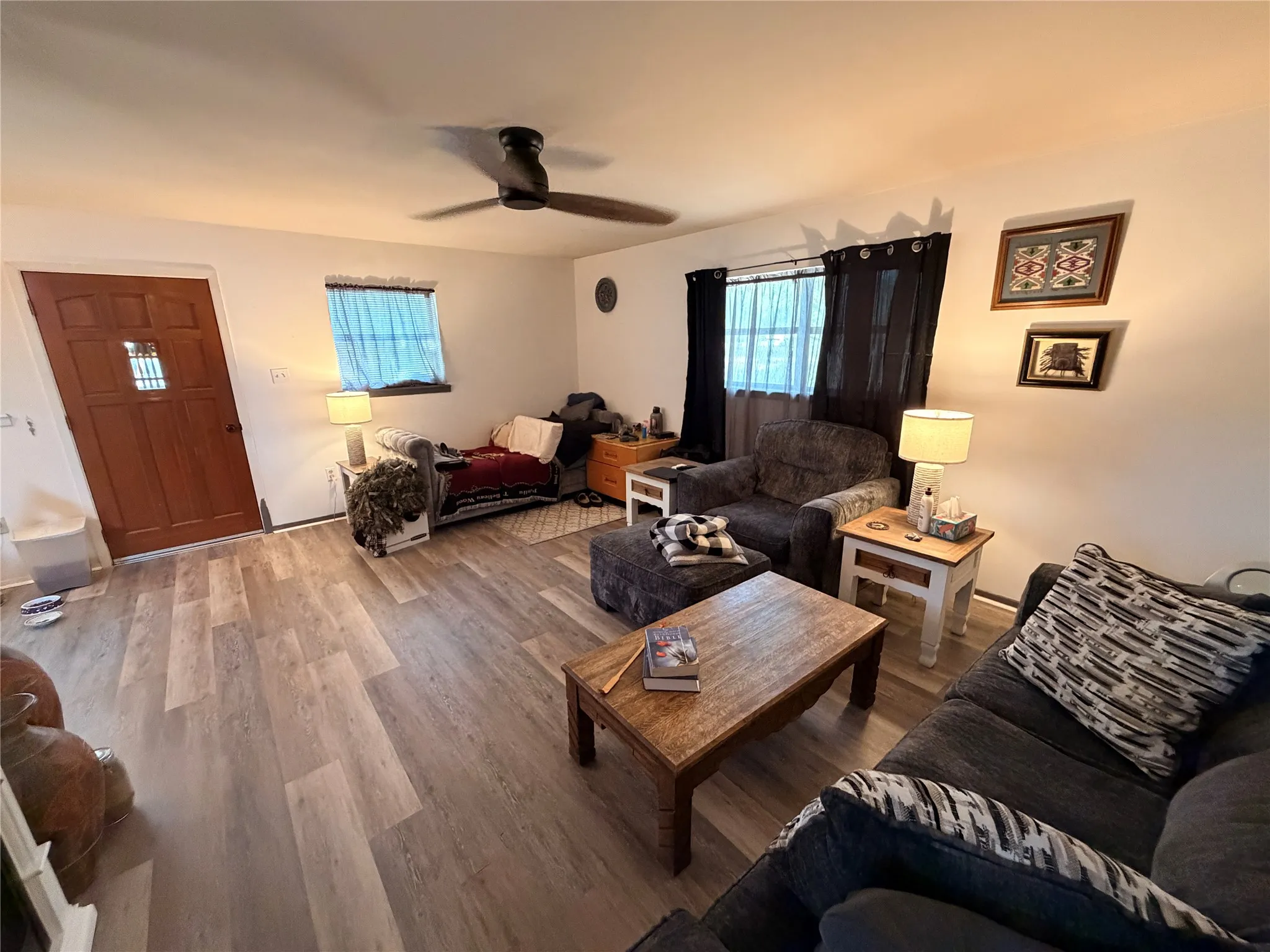 Single Family Residence For Sale in Eastland County , 319 S Fisher Street, Gorman, Texas 76454, 2 Bedroom, 2 Bathroom, 1 Garage spaces, 1,248 Sqft, built in 1983, mls#21372268, Real Estate Agent in Gorman, Homes For Sale in Eastland county, Homes For Sale in Gorman, Realtor in Gorman Texas, Real Estate Brokerage Independent Realty Texas, Luminita Cordes Realtor