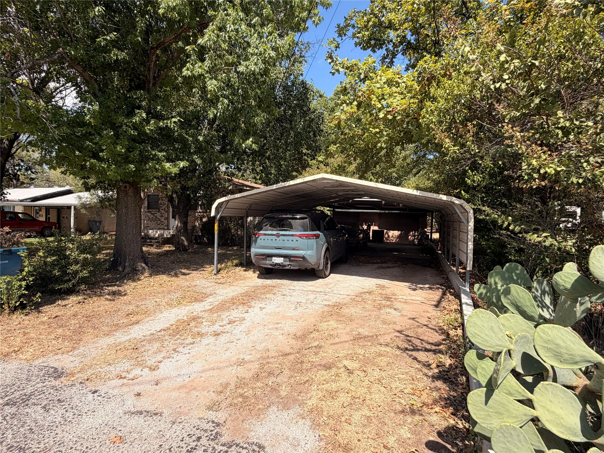 Single Family Residence For Sale in Eastland County , 319 S Fisher Street, Gorman, Texas 76454, 2 Bedroom, 2 Bathroom, 1 Garage spaces, 1,248 Sqft, built in 1983, mls#21372268, Real Estate Agent in Gorman, Homes For Sale in Eastland county, Homes For Sale in Gorman, Realtor in Gorman Texas, Real Estate Brokerage Independent Realty Texas, Luminita Cordes Realtor