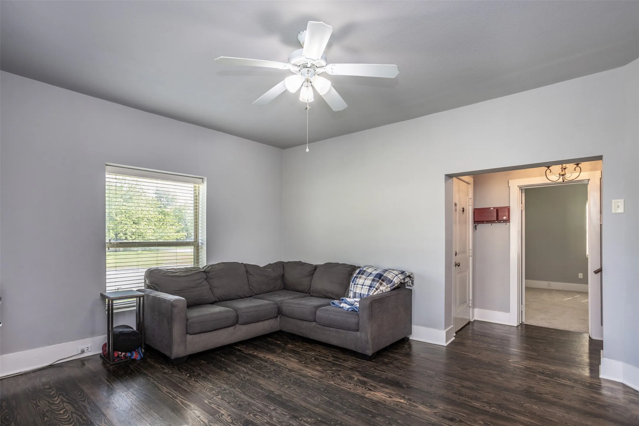 Single Family Residence For Sale in Cooke County , 230 E Main Street, Lindsay, Texas 76250, 3 Bedroom, 2 Bathroom, Garage spaces, 1,680 Sqft, built in 1922, mls#21372816, Real Estate Agent in Lindsay, Homes For Sale in Cooke county, Homes For Sale in Lindsay, Realtor in Lindsay Texas, Real Estate Brokerage Independent Realty Texas, Luminita Cordes Realtor