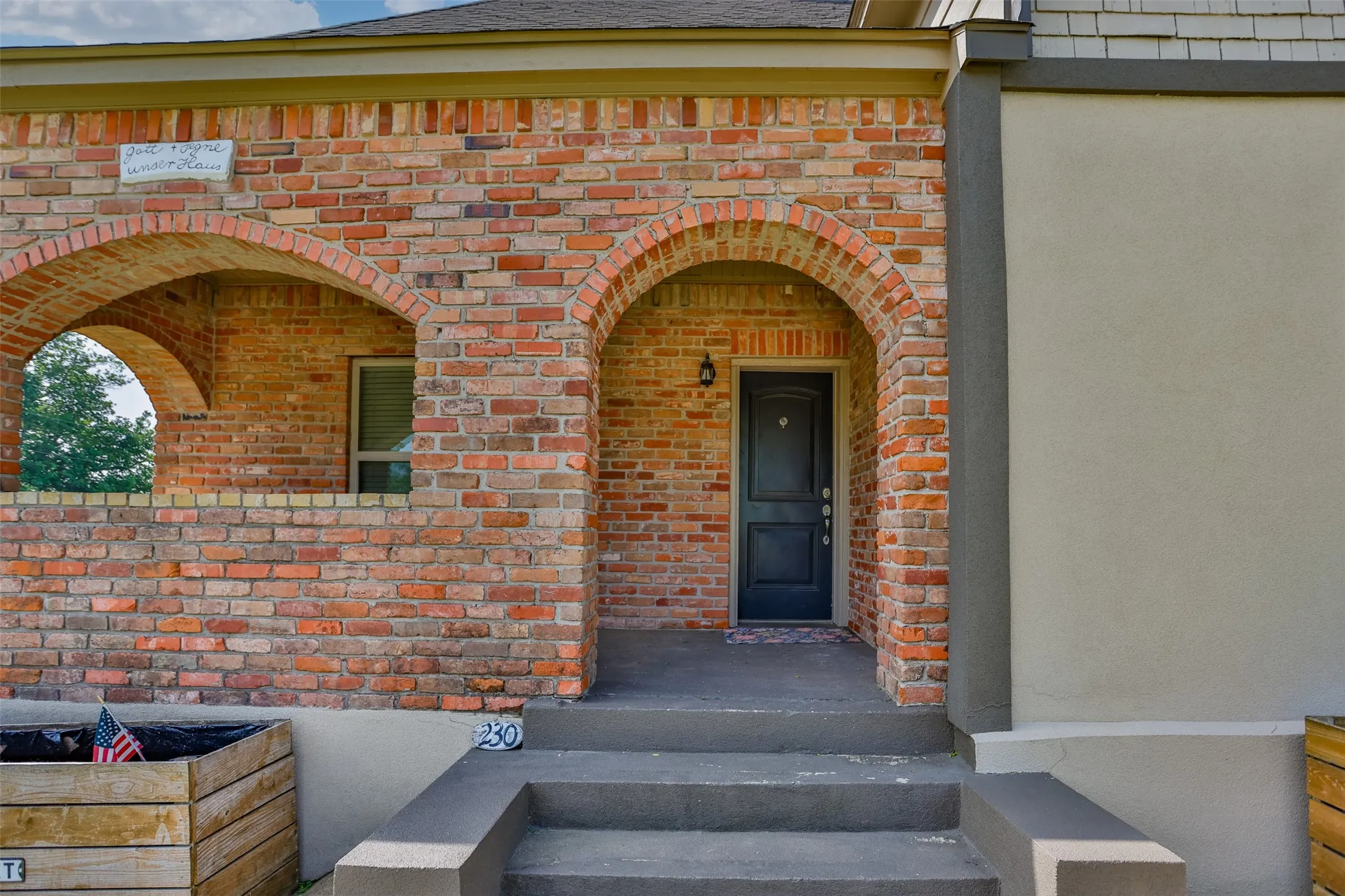 Single Family Residence For Sale in Cooke County , 230 E Main Street, Lindsay, Texas 76250, 3 Bedroom, 2 Bathroom, Garage spaces, 1,680 Sqft, built in 1922, mls#21372816, Real Estate Agent in Lindsay, Homes For Sale in Cooke county, Homes For Sale in Lindsay, Realtor in Lindsay Texas, Real Estate Brokerage Independent Realty Texas, Luminita Cordes Realtor