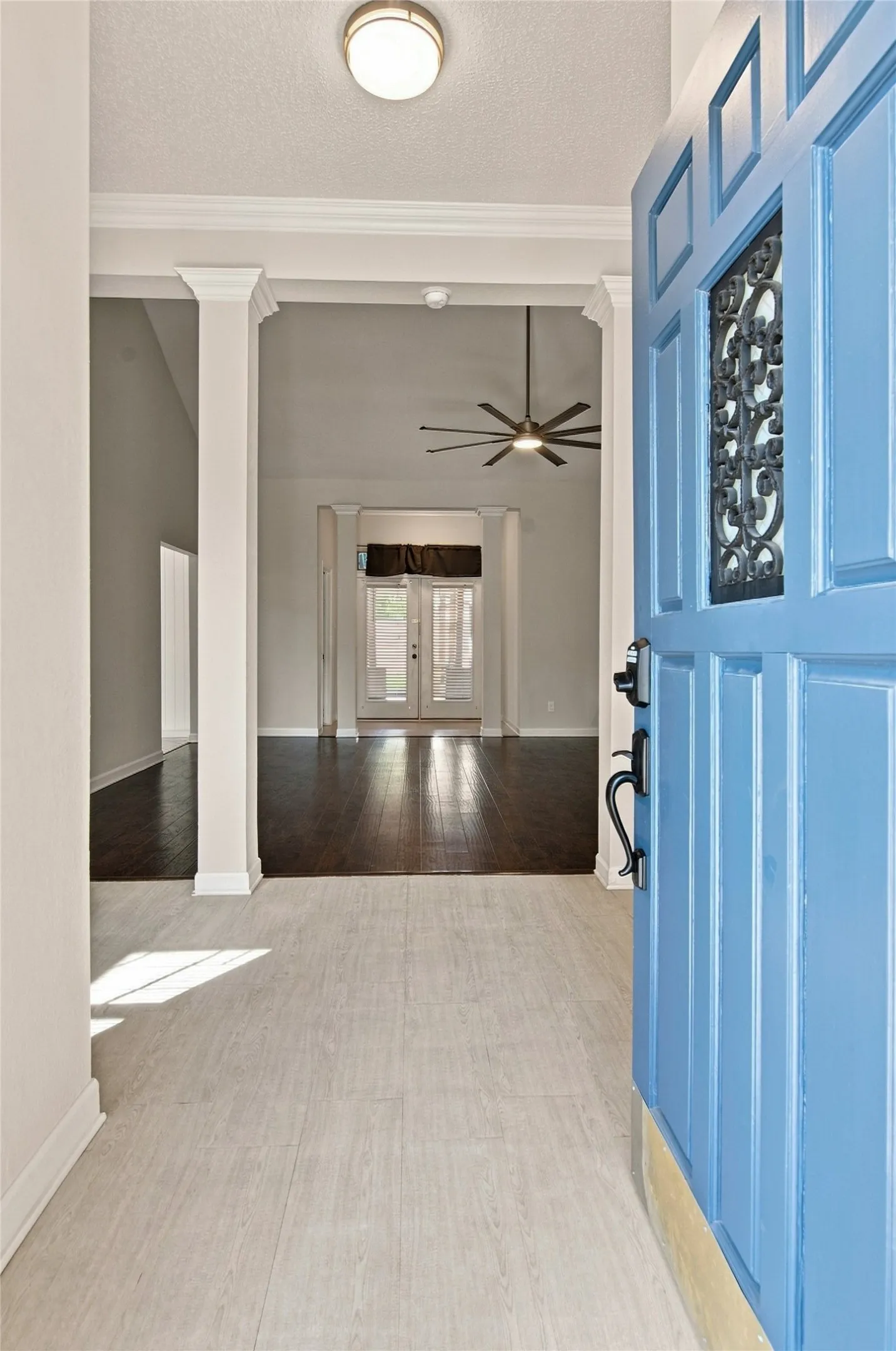 Single Family Residence For Sale in Tarrant County , 7105 Isle Royale Drive, Fort Worth, Texas 76137, 4 Bedroom, 2 Bathroom, 2 Garage spaces, 1,992 Sqft, built in 1992, mls#21372443, Real Estate Agent in Fort Worth, Homes For Sale in Tarrant county, Homes For Sale in Fort Worth, Realtor in Fort Worth Texas, Real Estate Brokerage Independent Realty Texas, Luminita Cordes Realtor