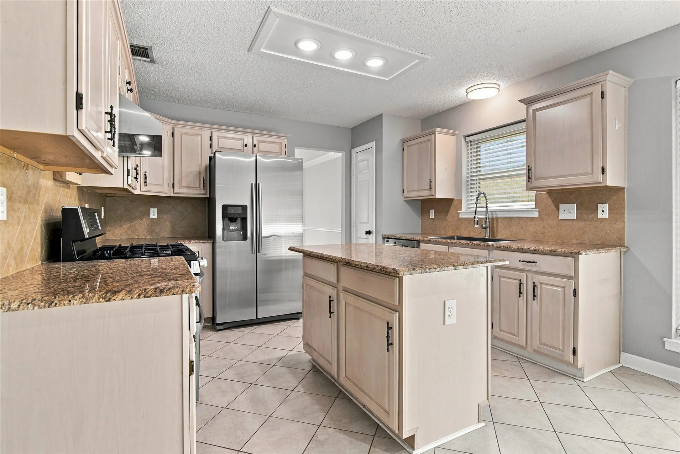 Kitchen view 3