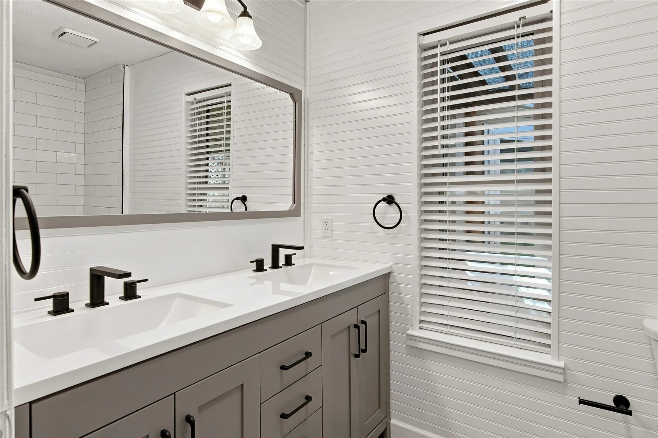 Updated Bath 2 with Barn Door Entry