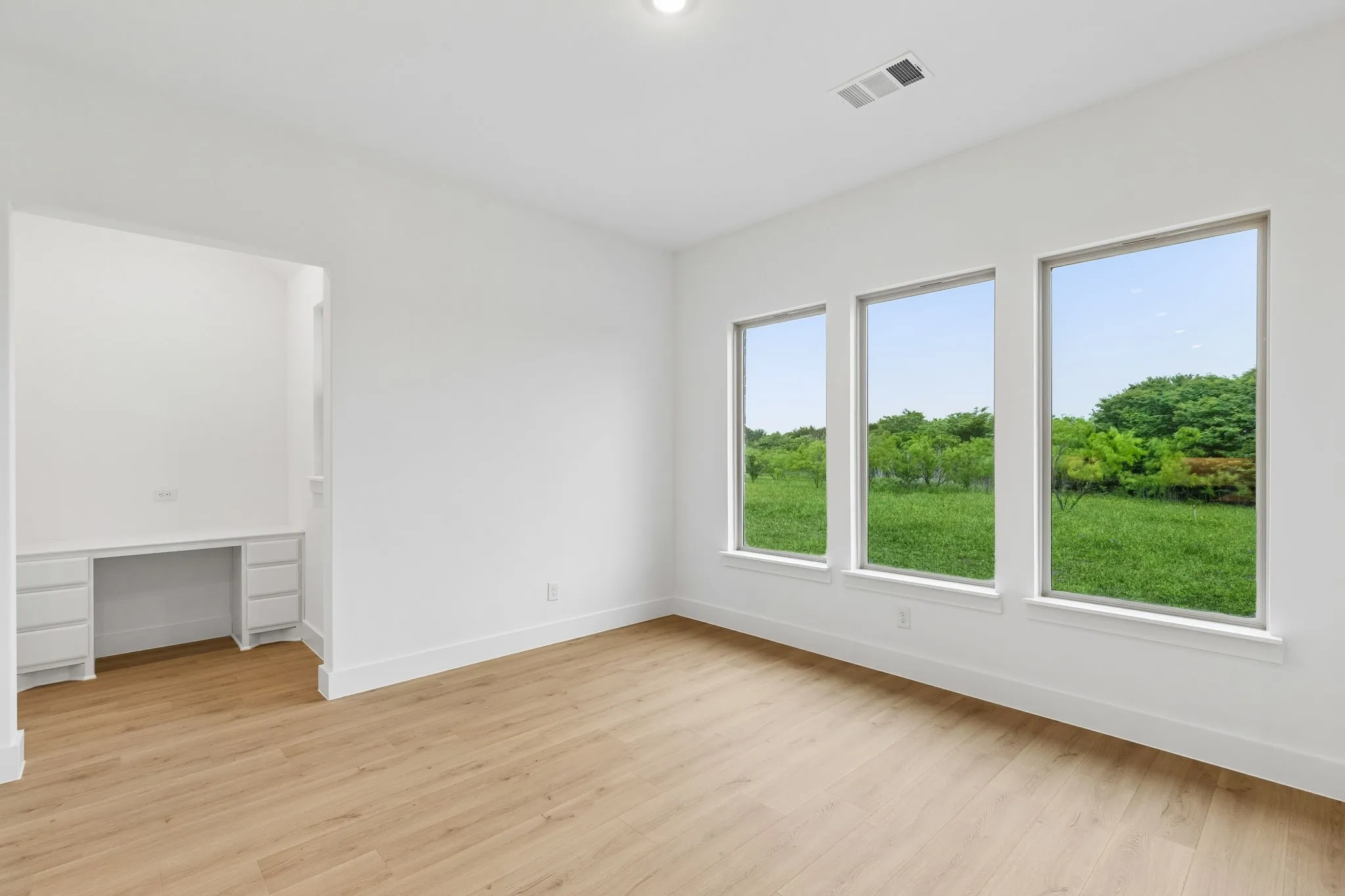 Single Family Residence For Sale in Ellis County , 4440 Vaquero Drive, Waxahachie, Texas 75165, 4 Bedroom, 3 Bathroom, 3 Garage spaces, 2,768 Sqft, built in 2026, mls#21372821, Real Estate Agent in Waxahachie, Homes For Sale in Ellis county, Homes For Sale in Waxahachie, Realtor in Waxahachie Texas, Real Estate Brokerage Independent Realty Texas, Luminita Cordes Realtor