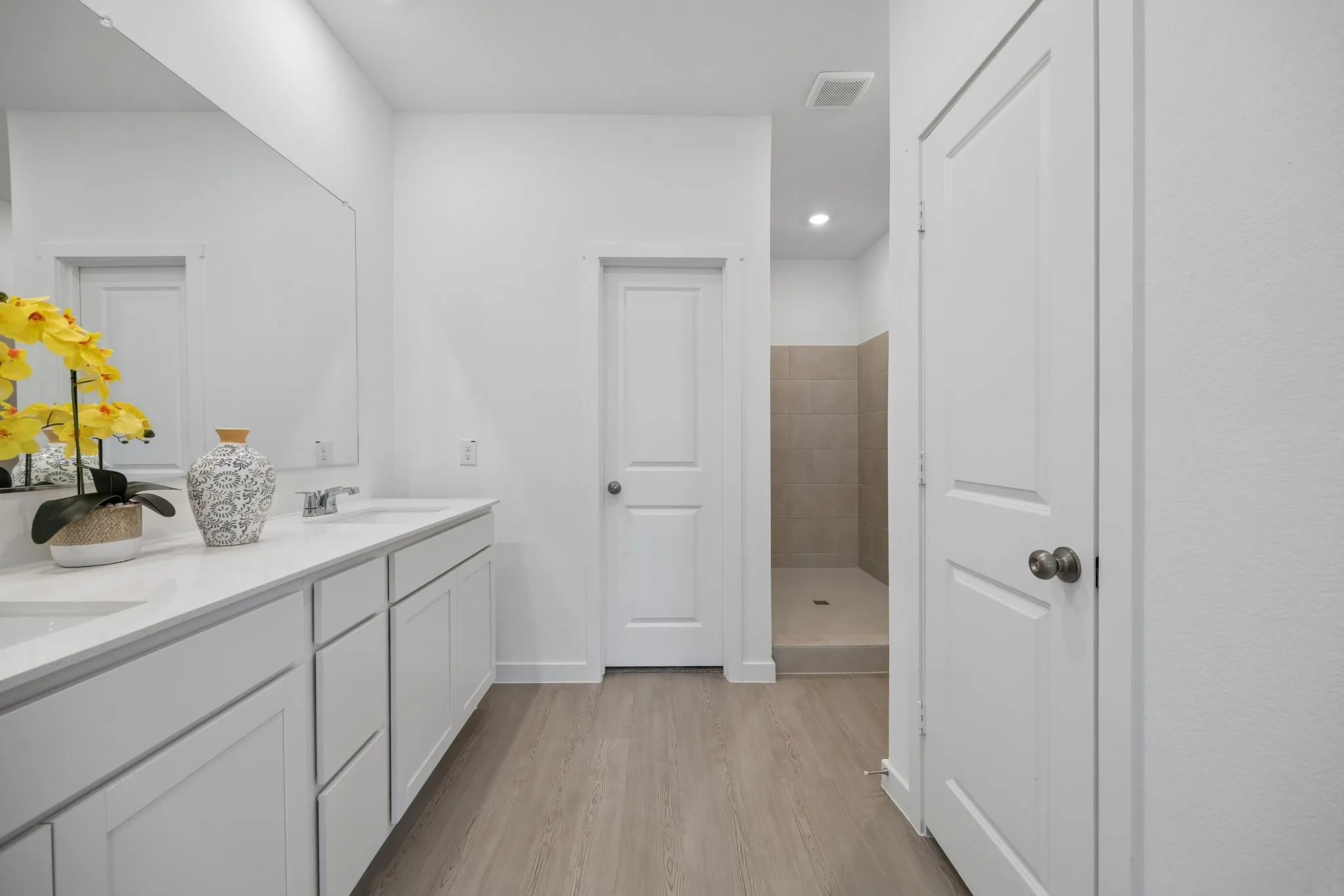 Single Family Residence For Rent in Tarrant County , 9517 trecini Drive, Fort Worth, Texas 76179, 4 Bedroom, 4 Bathroom, 2 Garage spaces, 1,902 Sqft, built in 2026, mls#21372757, Real Estate Agent in Fort Worth, Homes For Rent in Tarrant county, Homes For Rent in Fort Worth, Realtor in Fort Worth Texas, Real Estate Brokerage Independent Realty Texas, Luminita Cordes Realtor