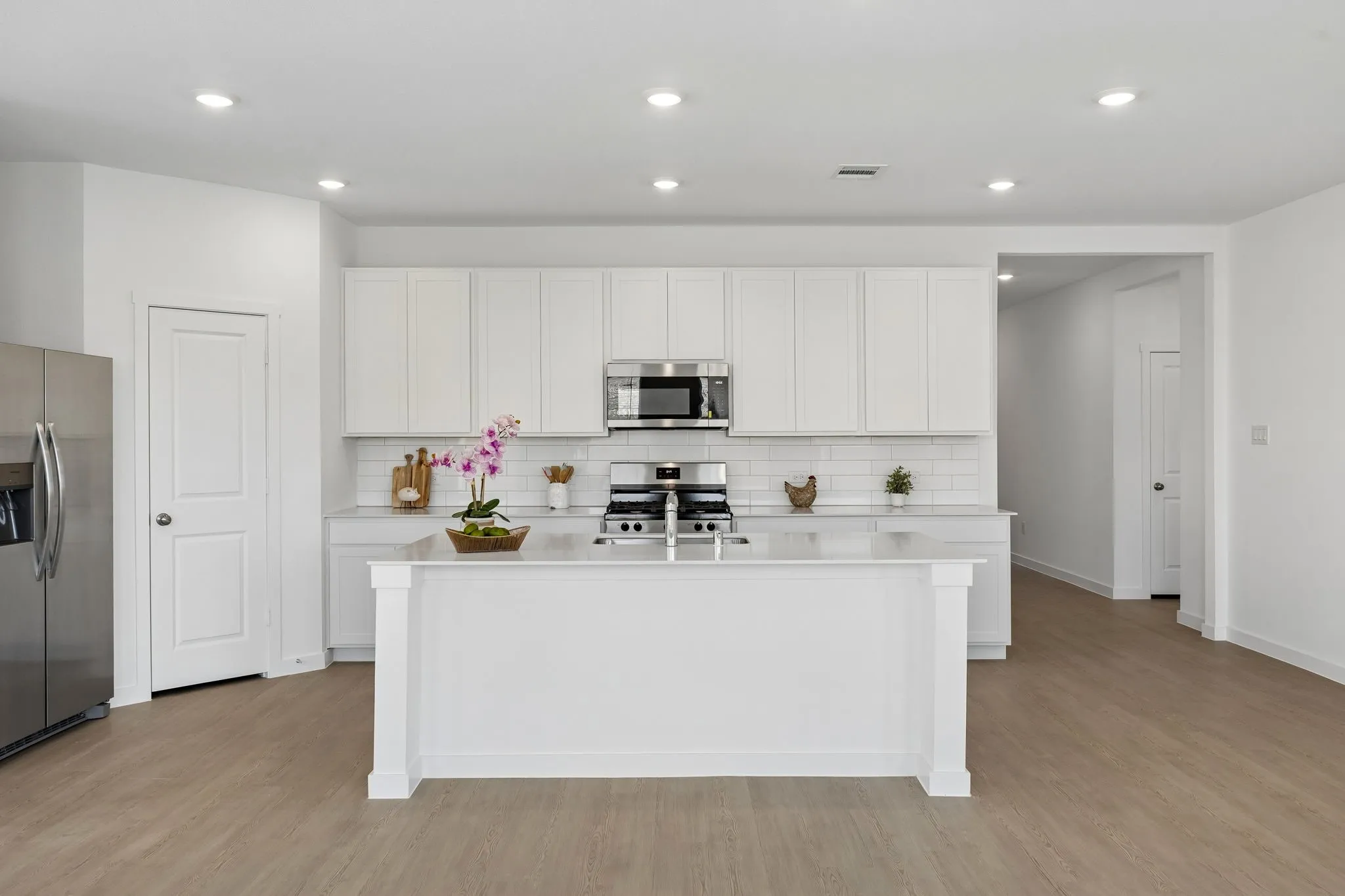 Single Family Residence For Rent in Tarrant County , 9517 trecini Drive, Fort Worth, Texas 76179, 4 Bedroom, 4 Bathroom, 2 Garage spaces, 1,902 Sqft, built in 2026, mls#21372757, Real Estate Agent in Fort Worth, Homes For Rent in Tarrant county, Homes For Rent in Fort Worth, Realtor in Fort Worth Texas, Real Estate Brokerage Independent Realty Texas, Luminita Cordes Realtor